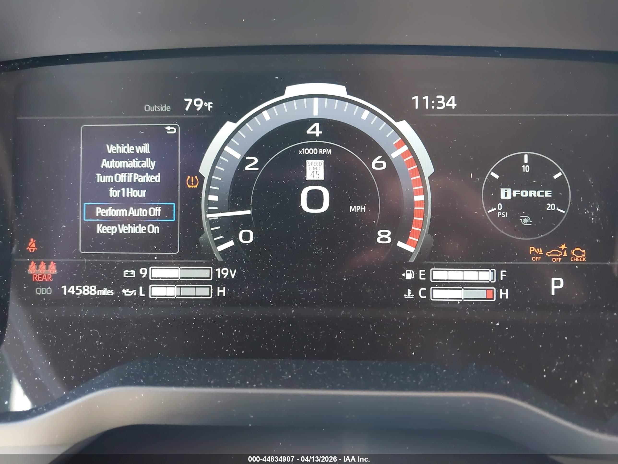 TOYOTA TUNDRA image 7