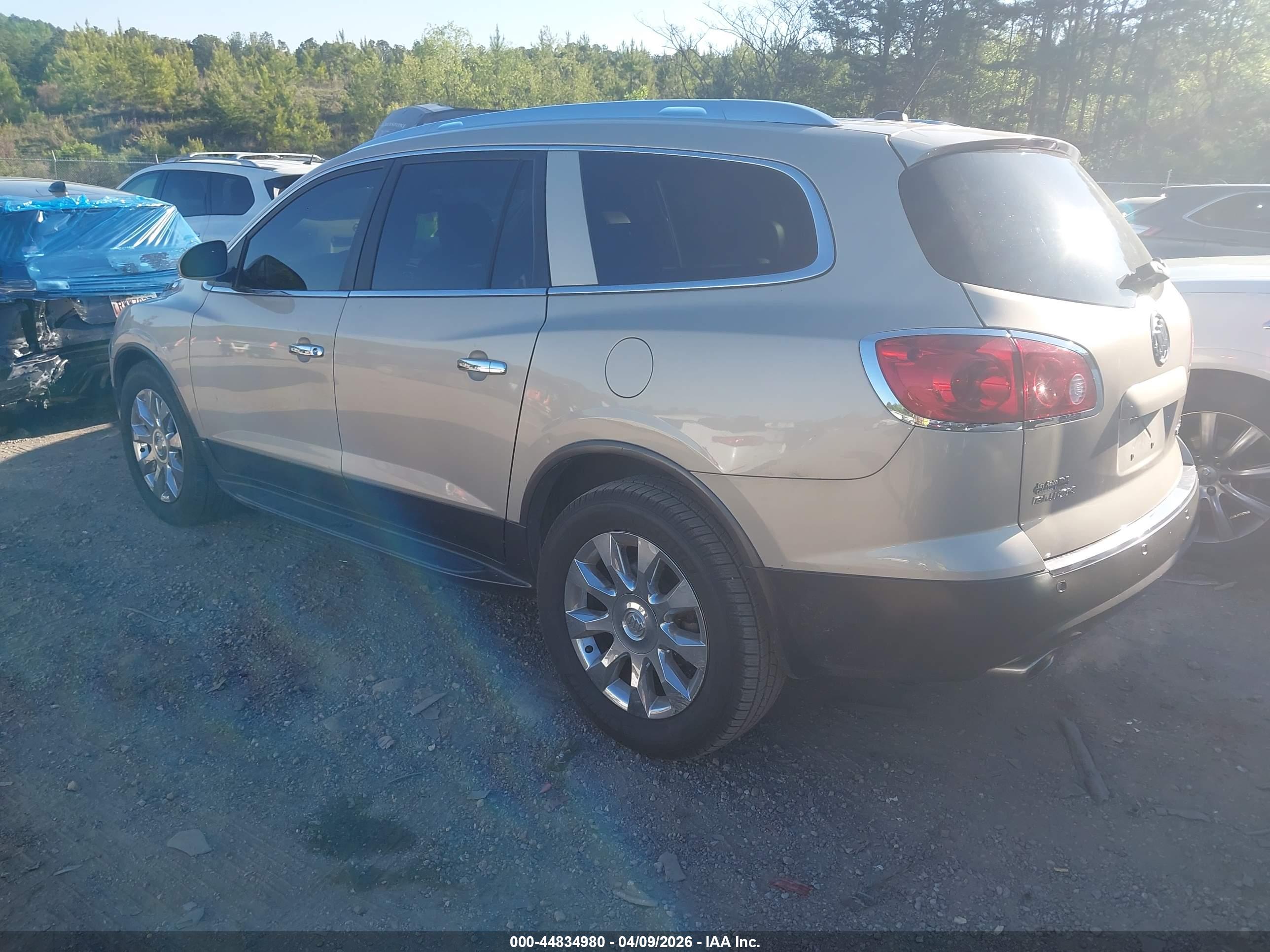 BUICK ENCLAVE image 3