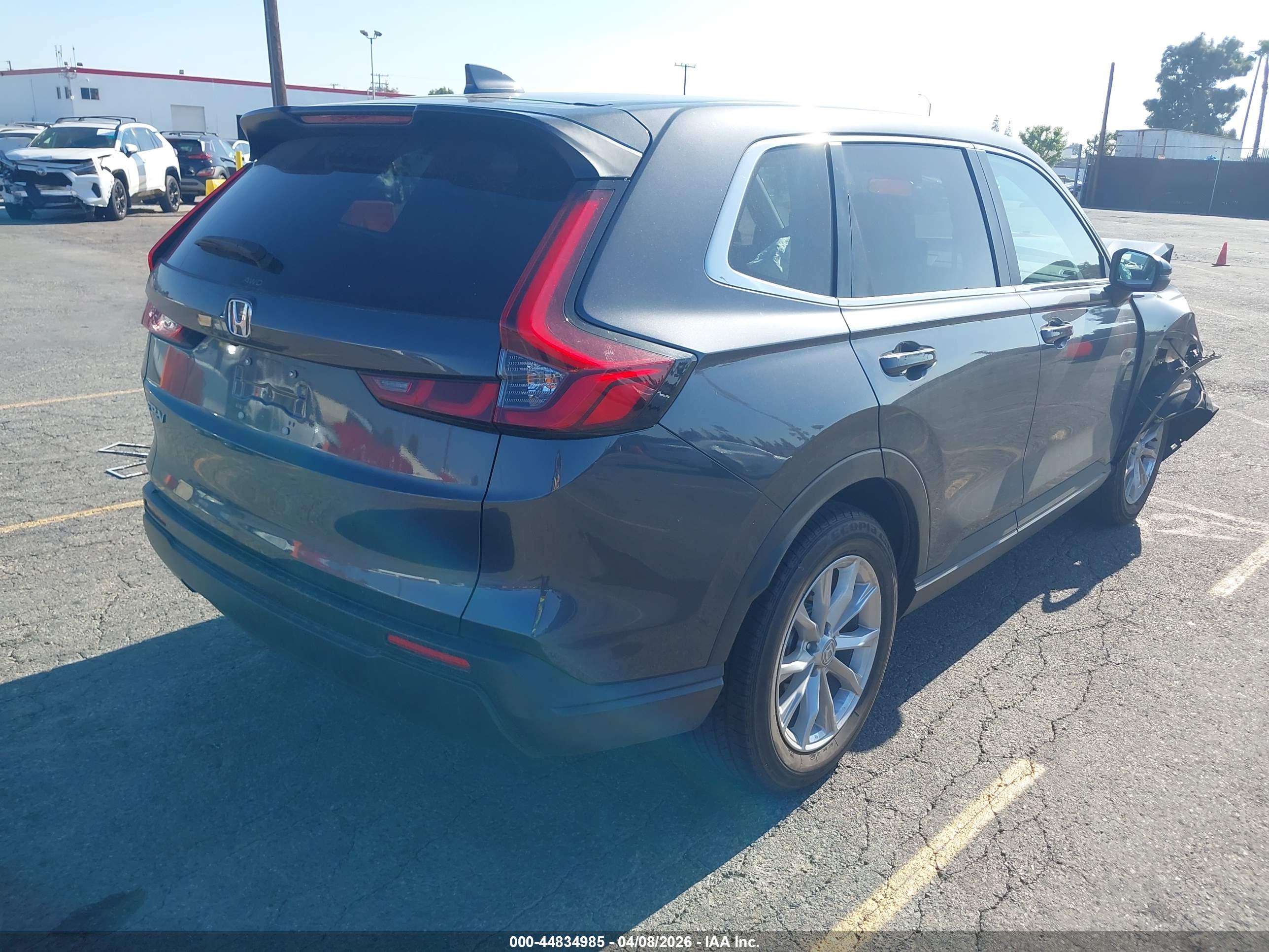 HONDA CR-V image 4