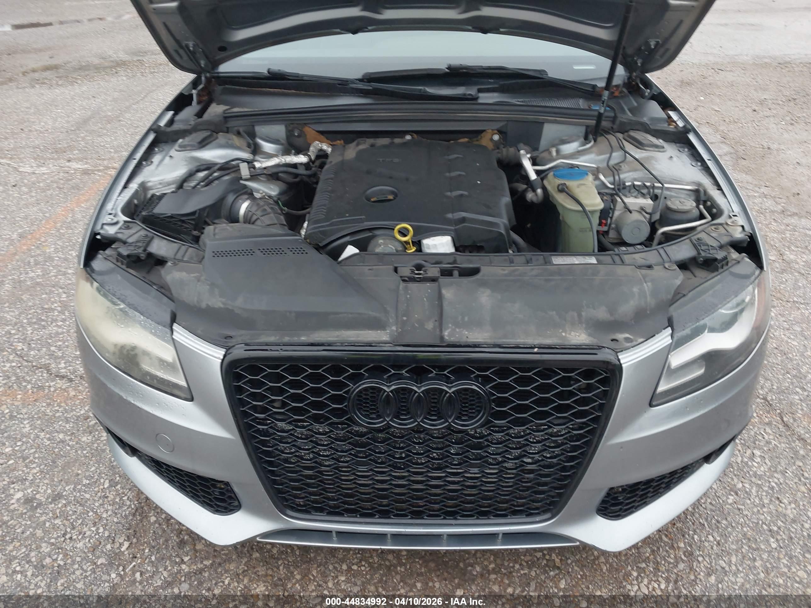 AUDI A4 image 10