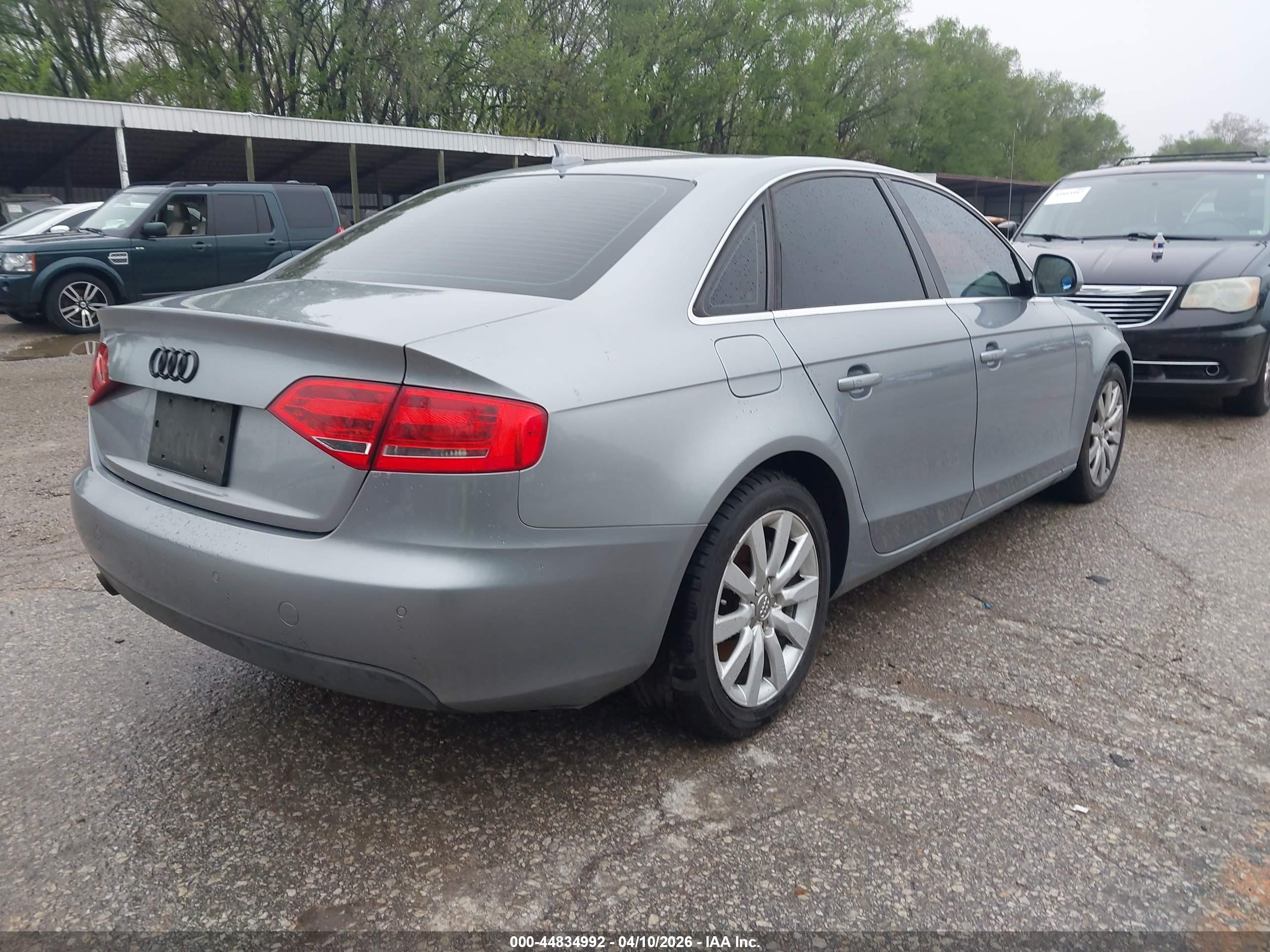 AUDI A4 image 4