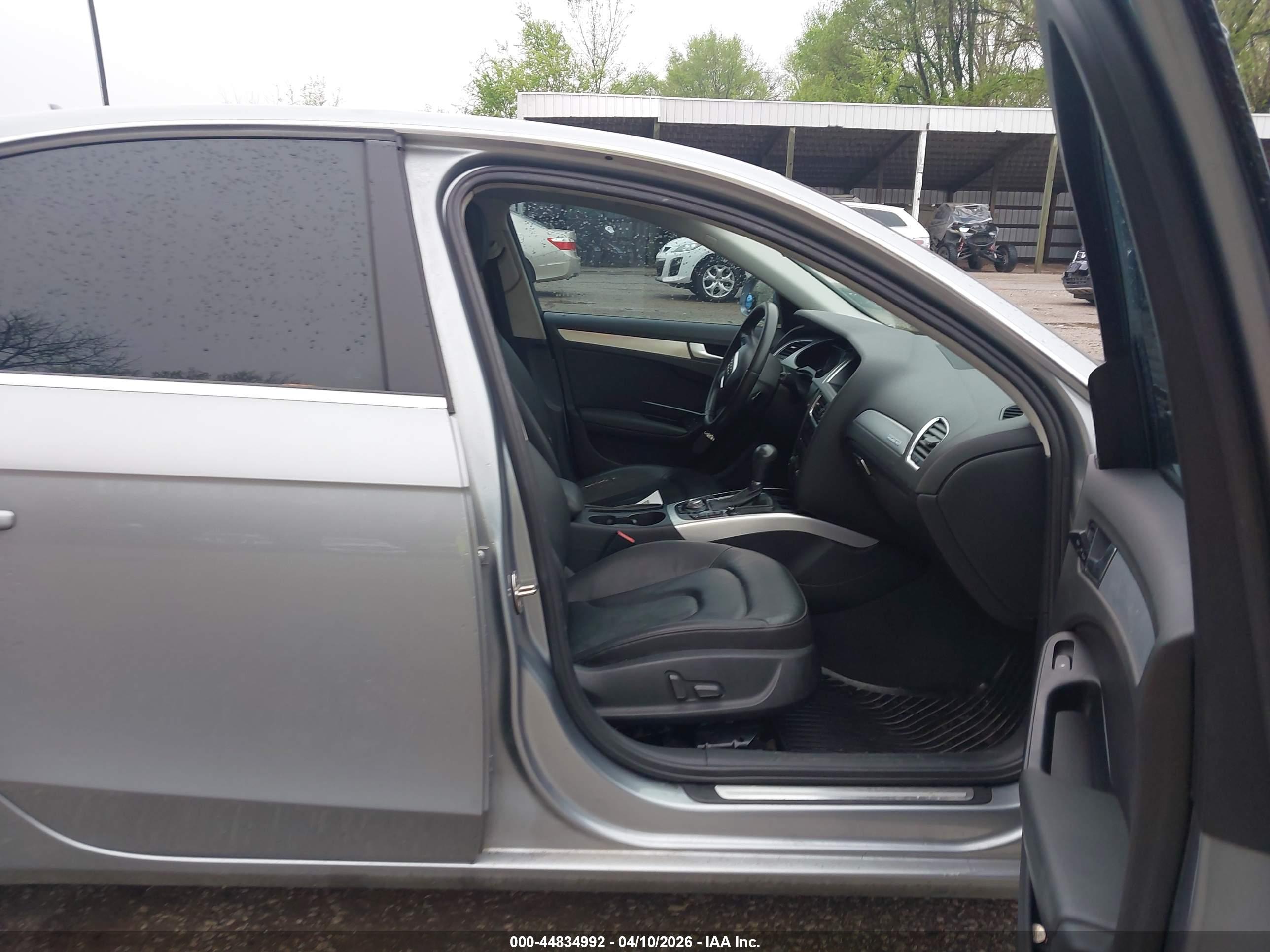 AUDI A4 image 5
