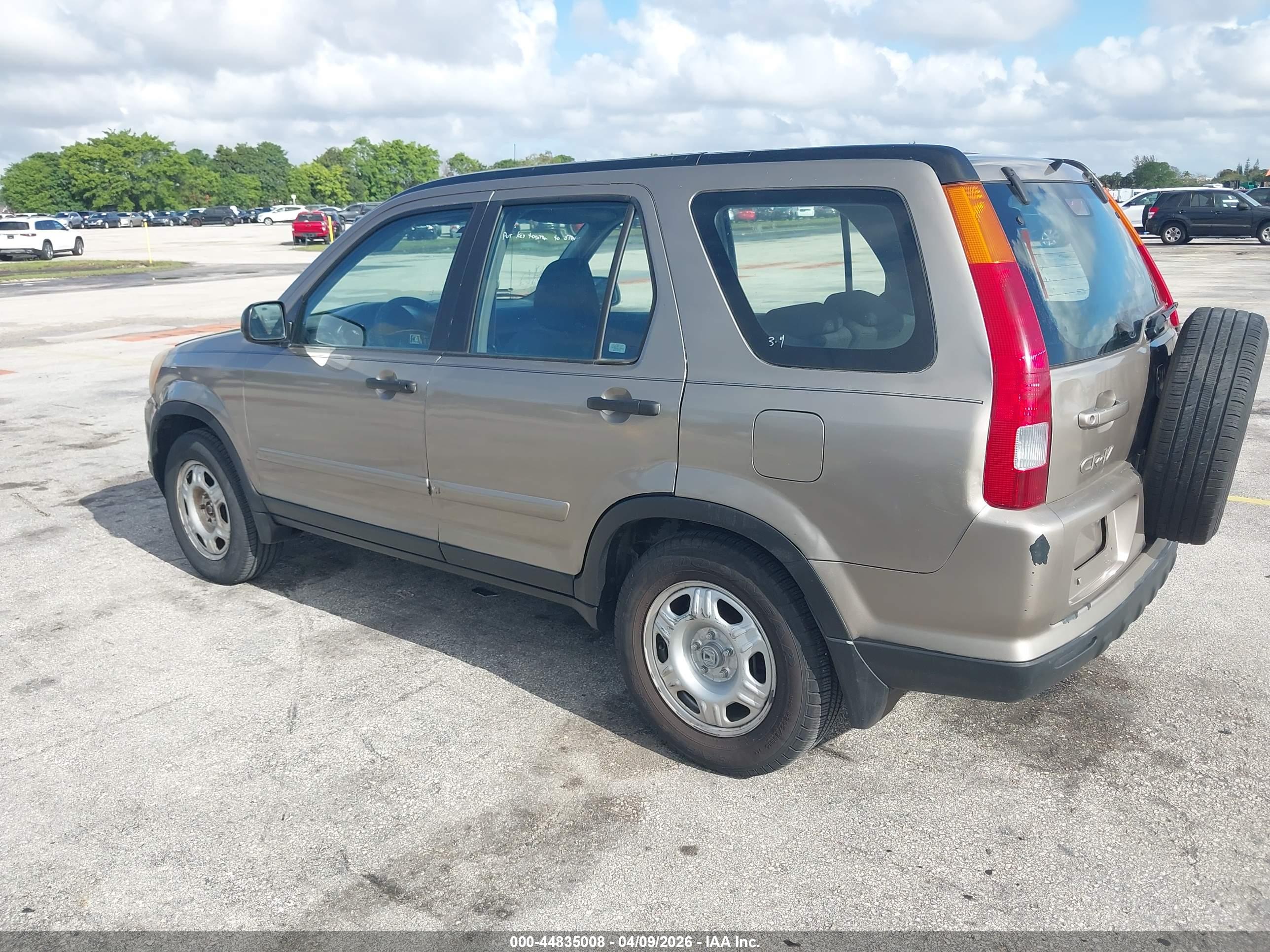 HONDA CR-V image 3