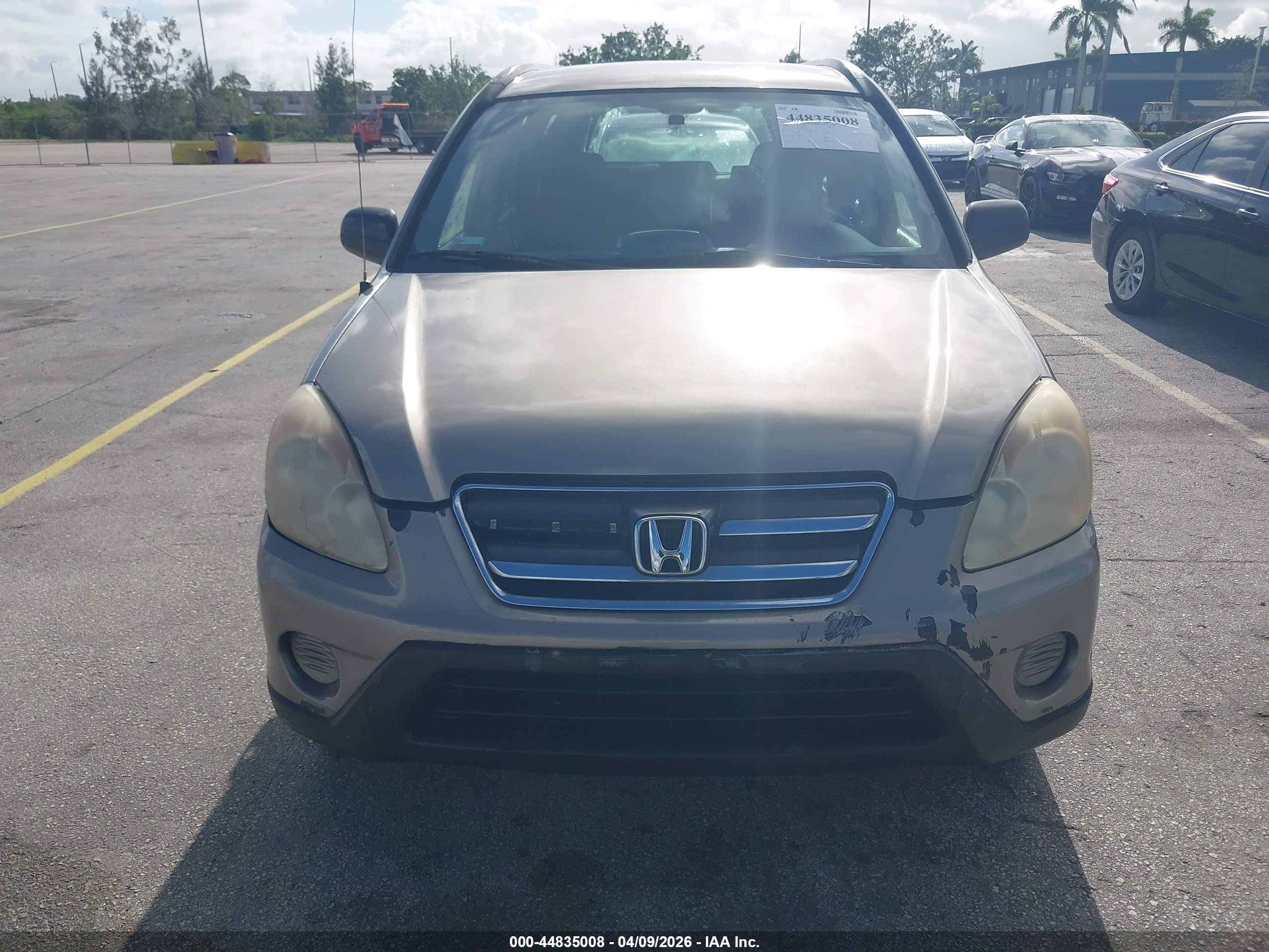 HONDA CR-V image 6