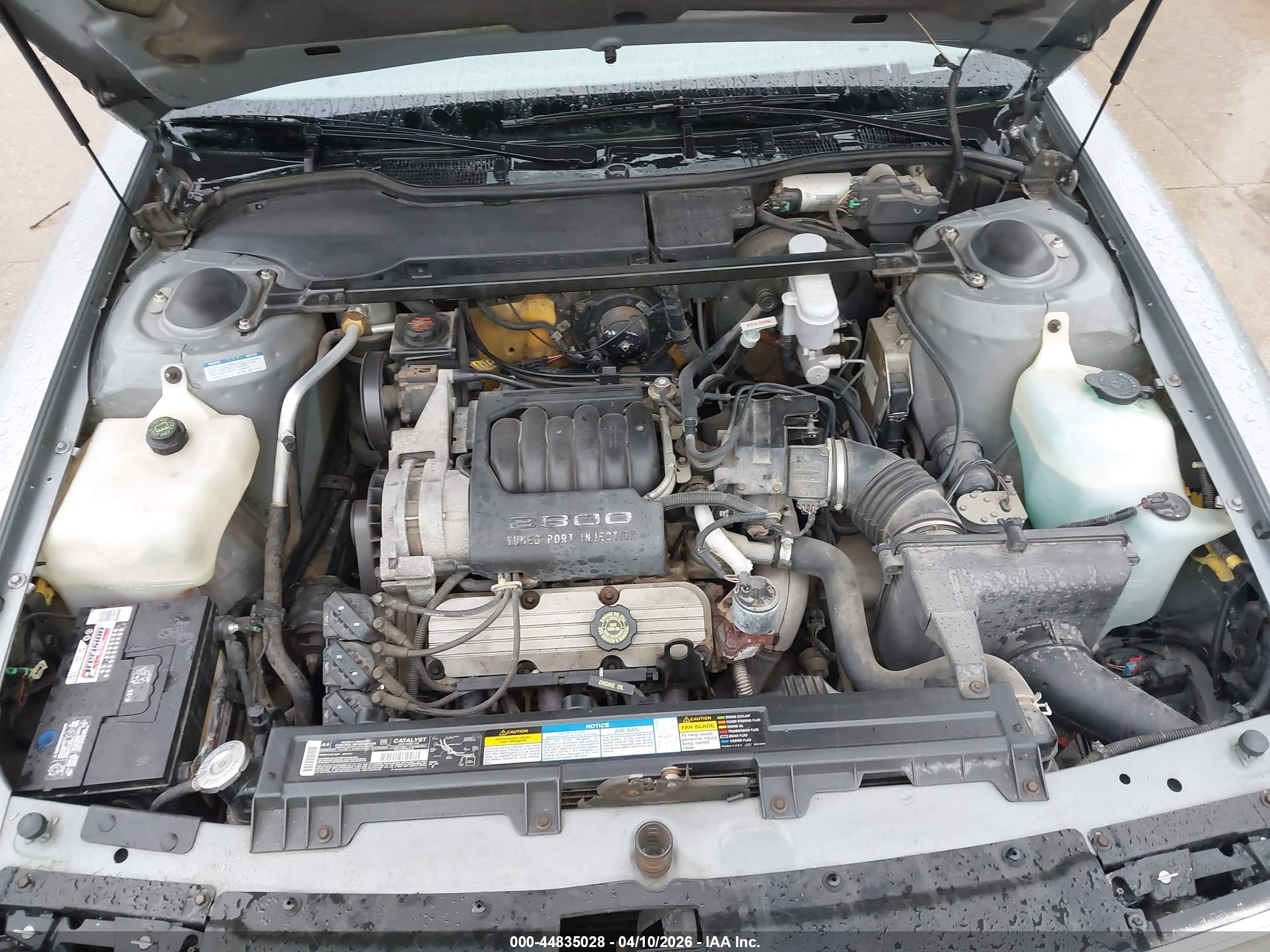 OLDSMOBILE 98 image 10