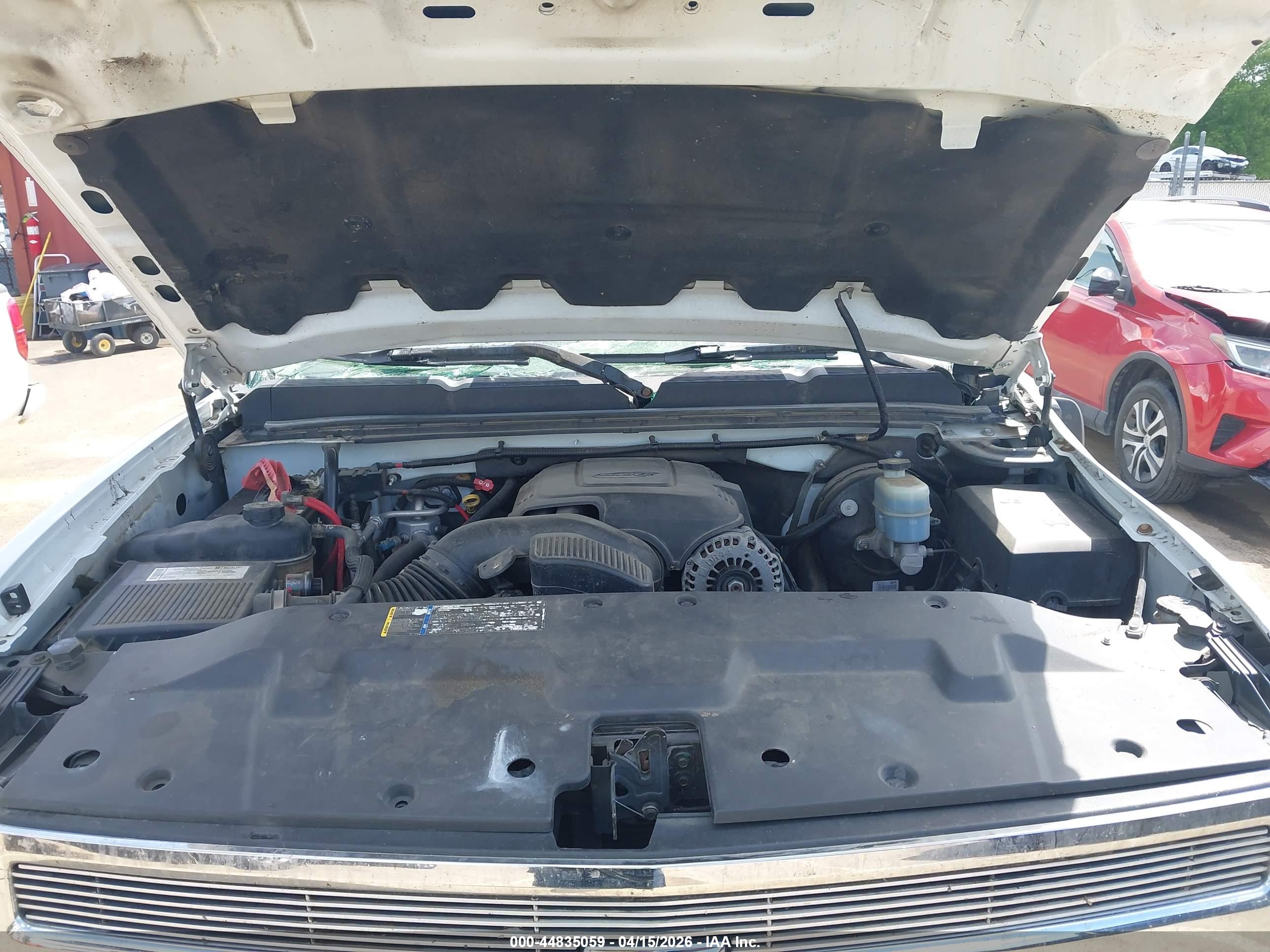 CHEVROLET SILVERADO image 10