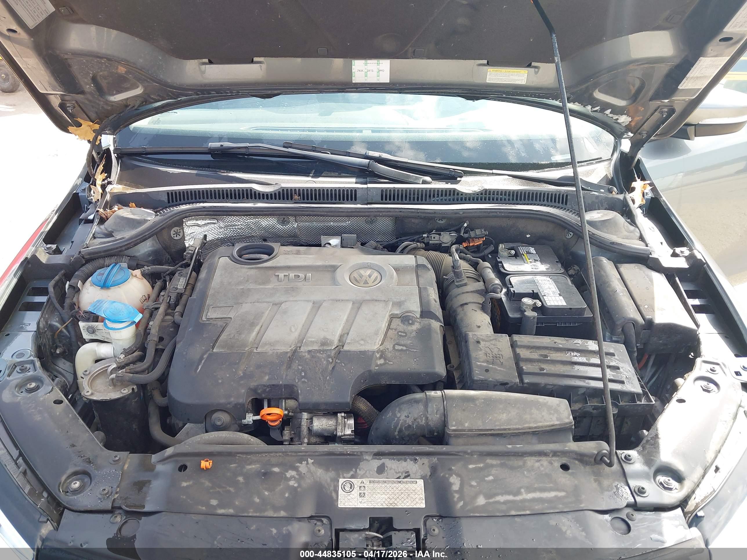 VOLKSWAGEN JETTA image 10