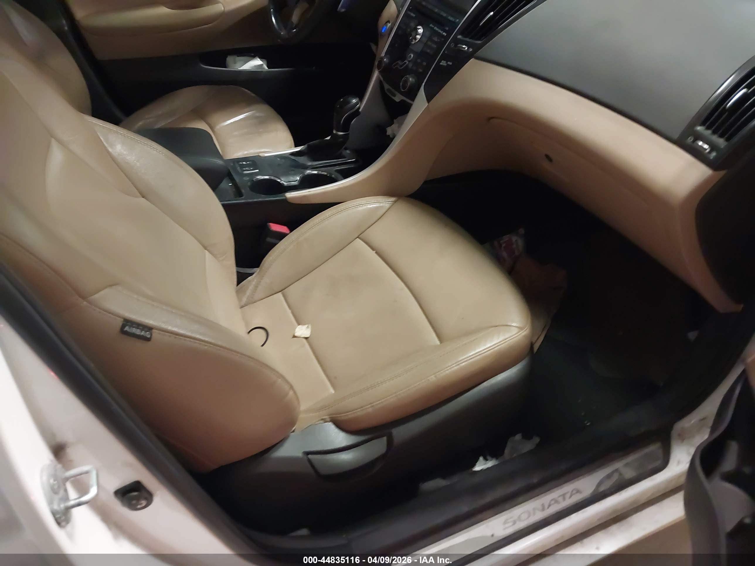 HYUNDAI SONATA image 5