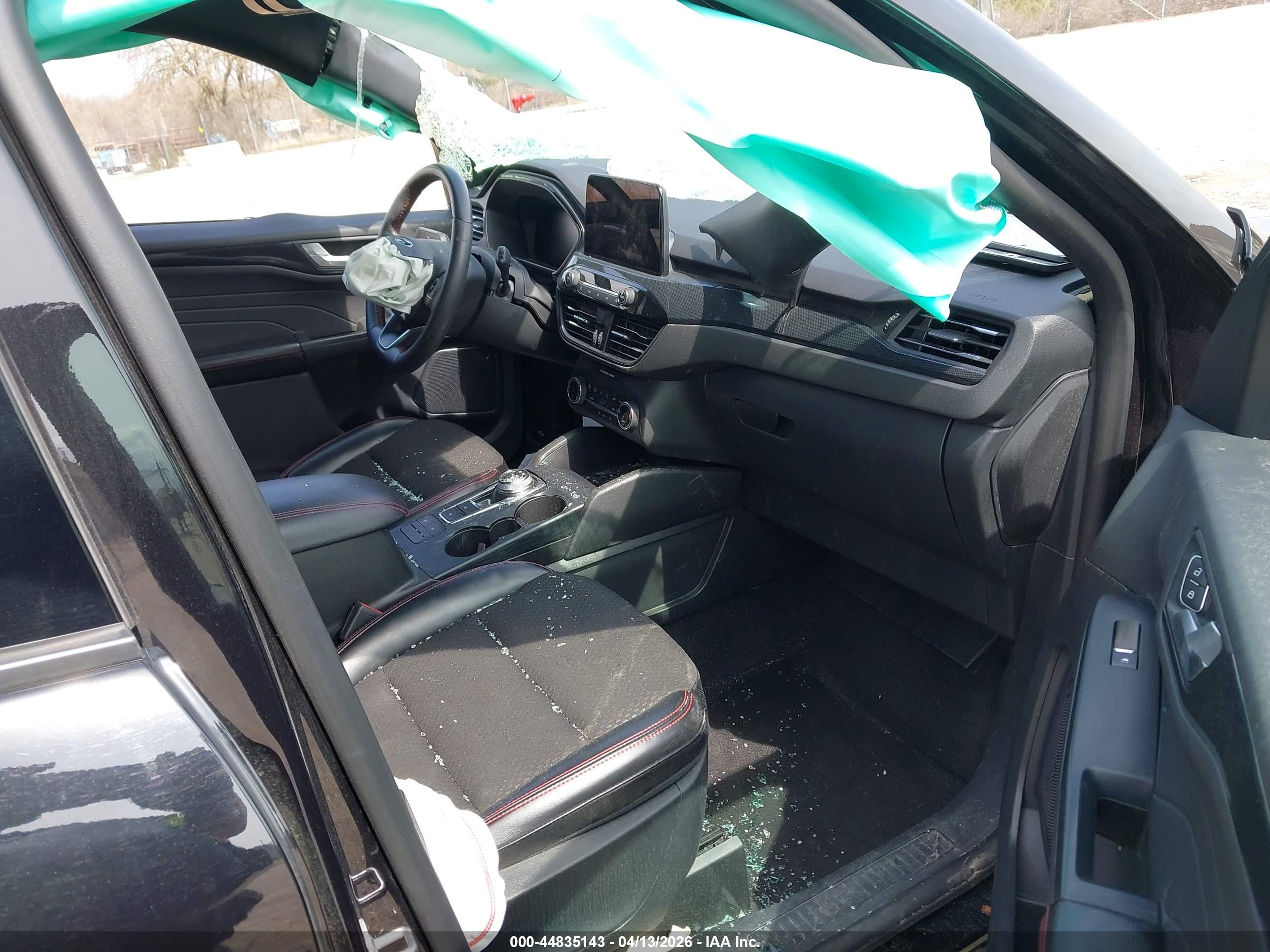 FORD ESCAPE image 5