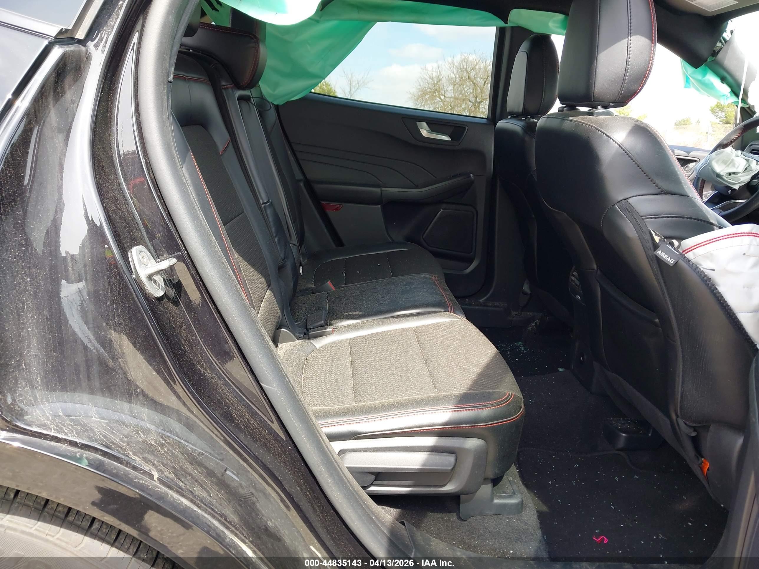 FORD ESCAPE image 8