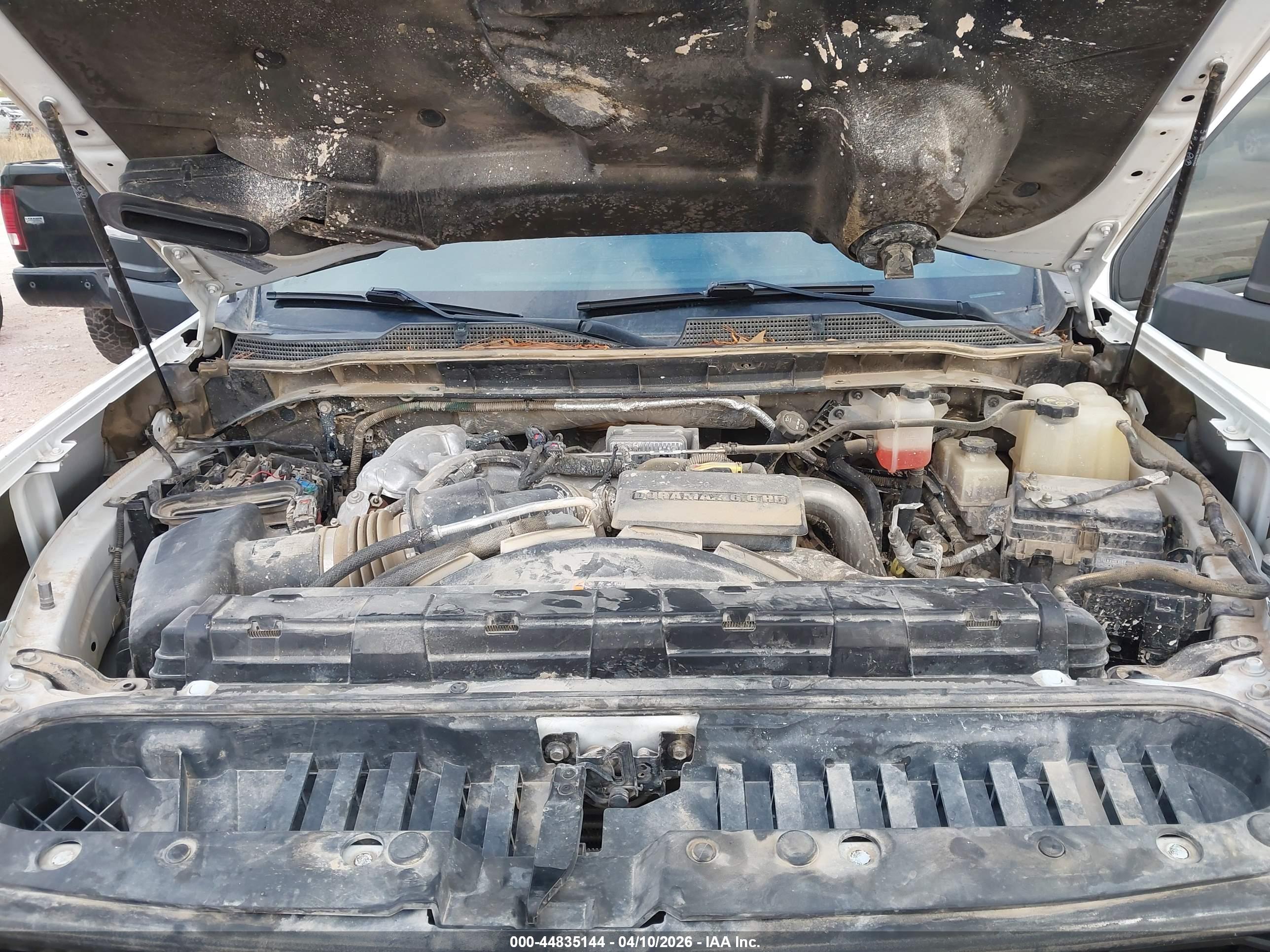 CHEVROLET SILVERADO image 10