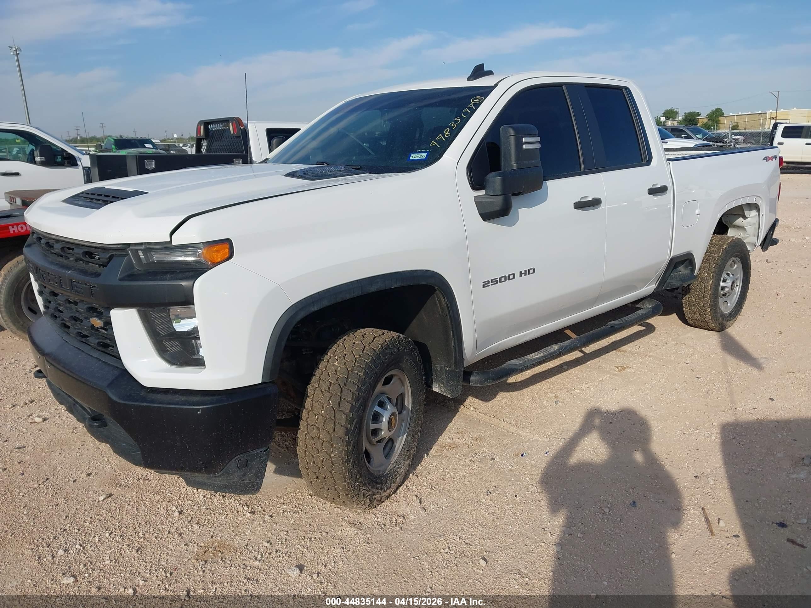 CHEVROLET SILVERADO image 2