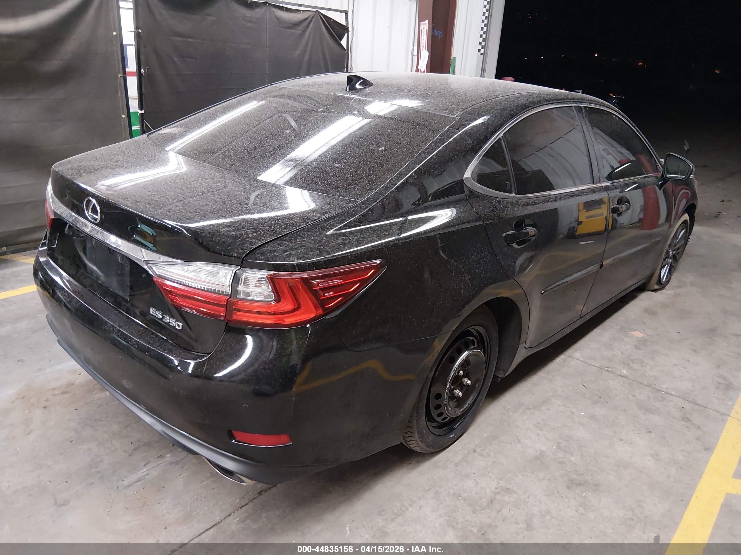 LEXUS ES image 4