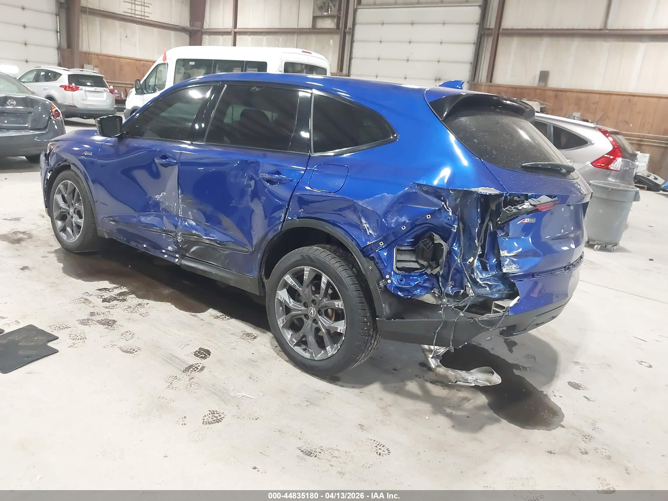 ACURA MDX image 3
