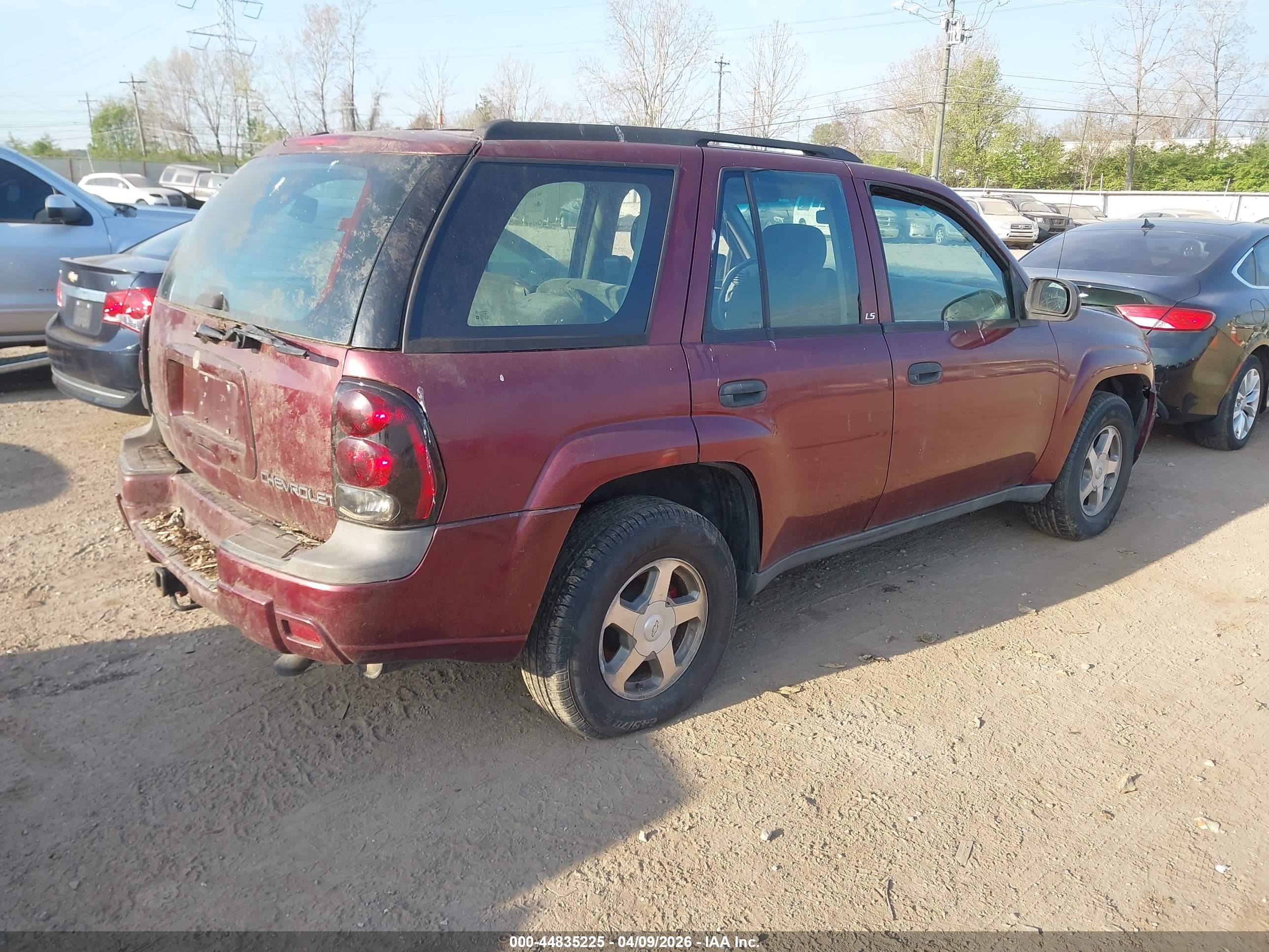 CHEVROLET TRAILBLAZER image 4