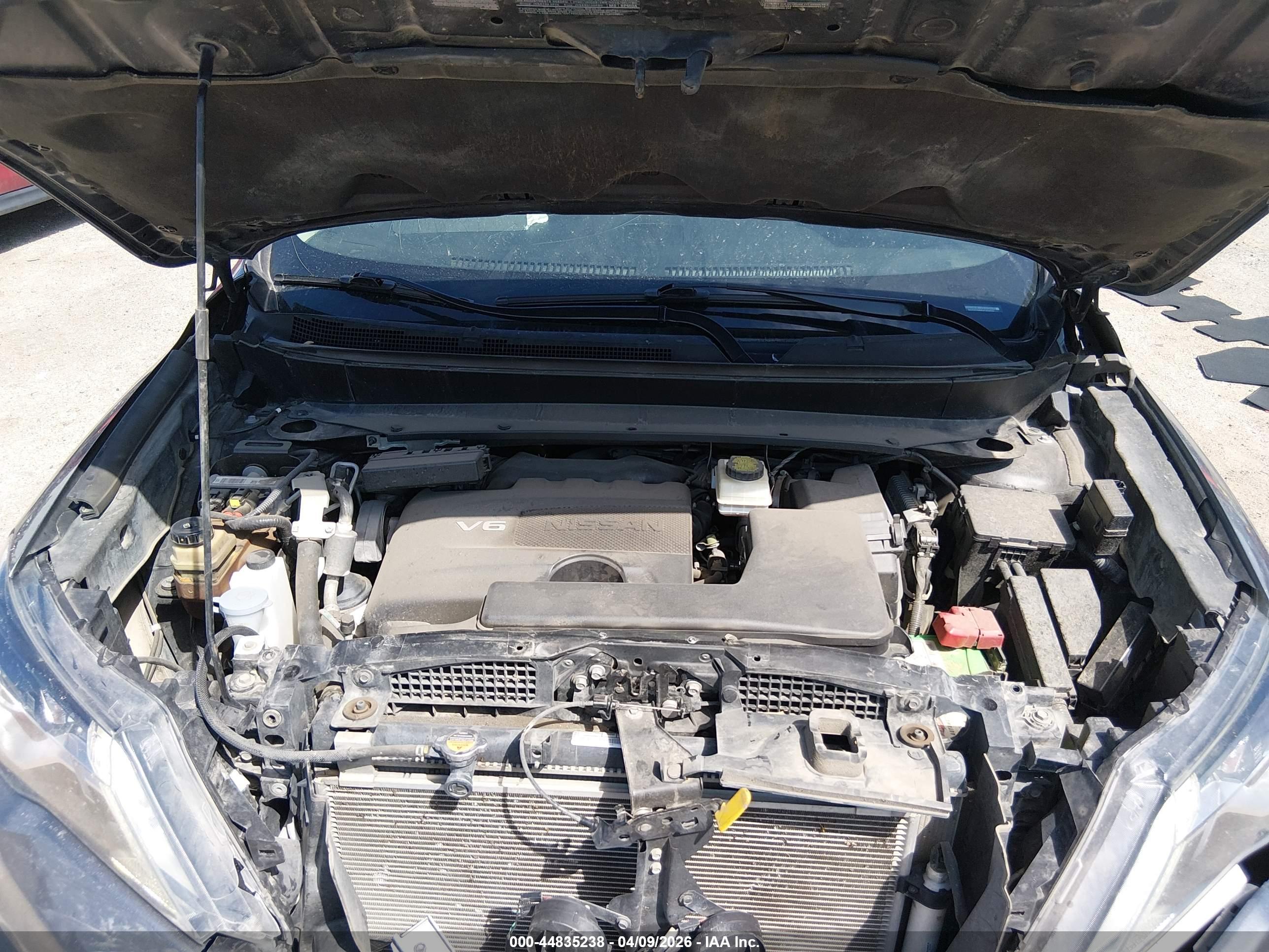 NISSAN PATHFINDER image 10