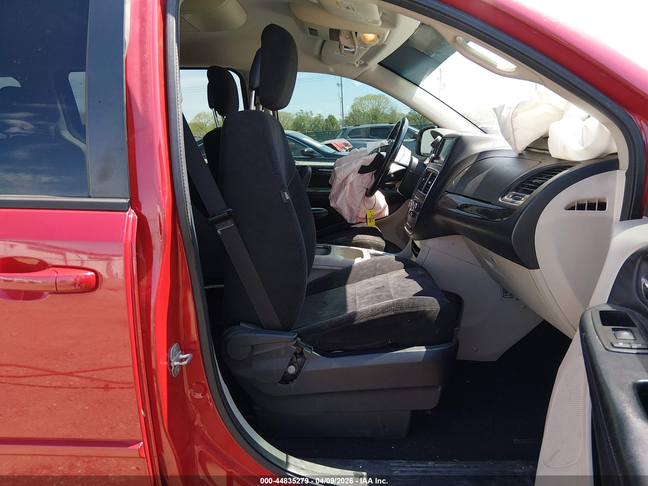 DODGE GRAND image 5
