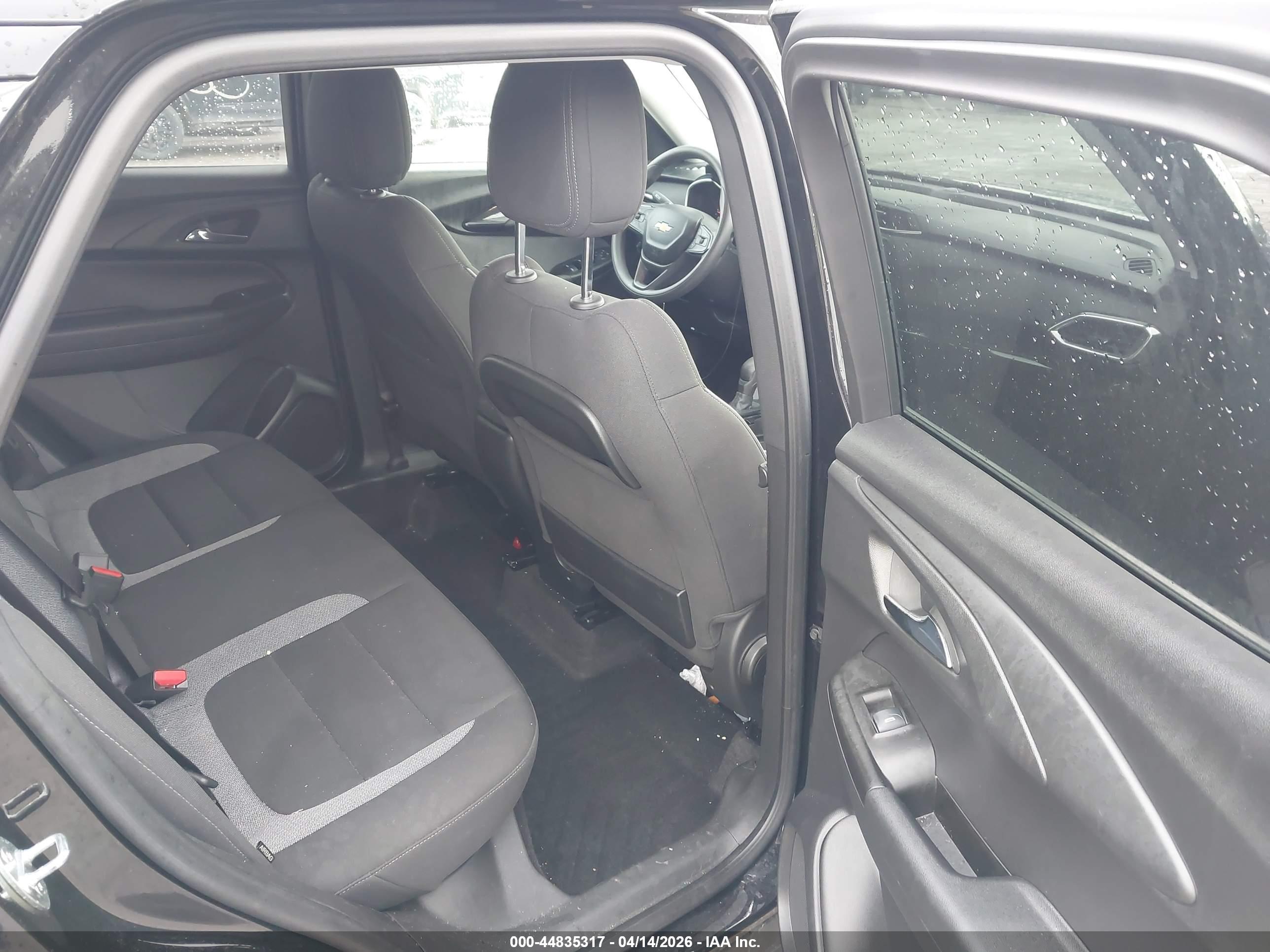 CHEVROLET TRAILBLAZER image 8