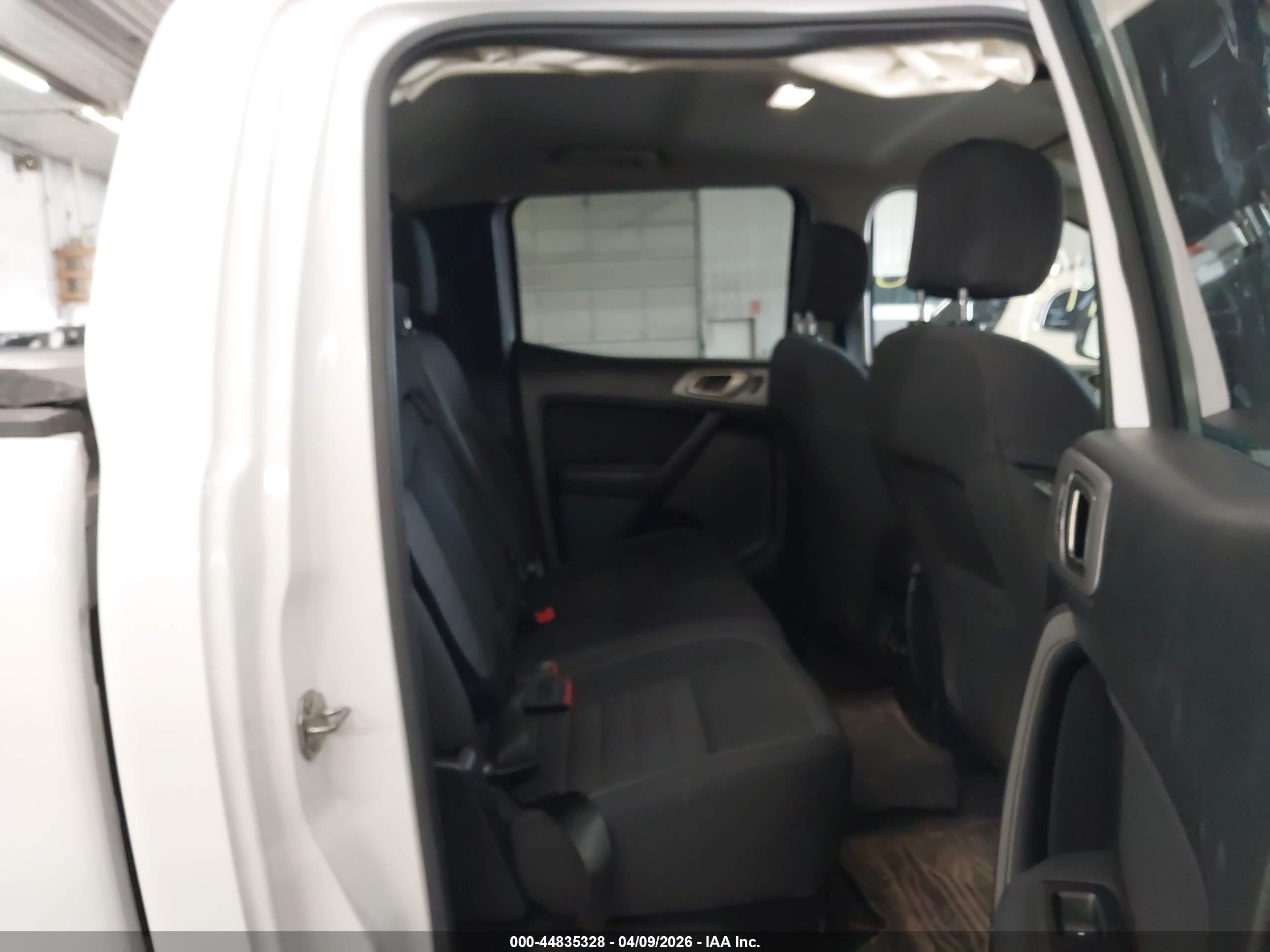FORD RANGER image 8