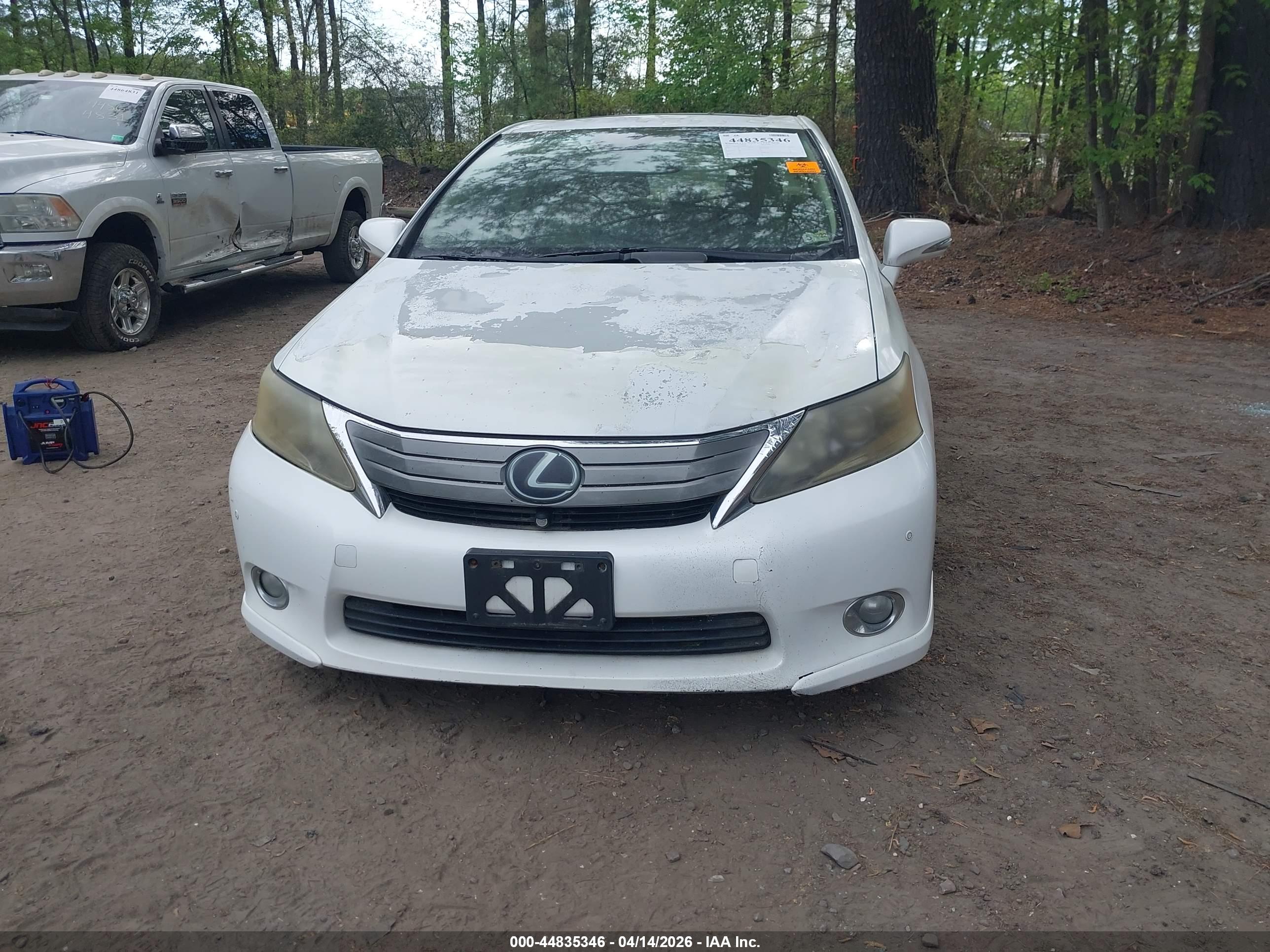 LEXUS HS image 6