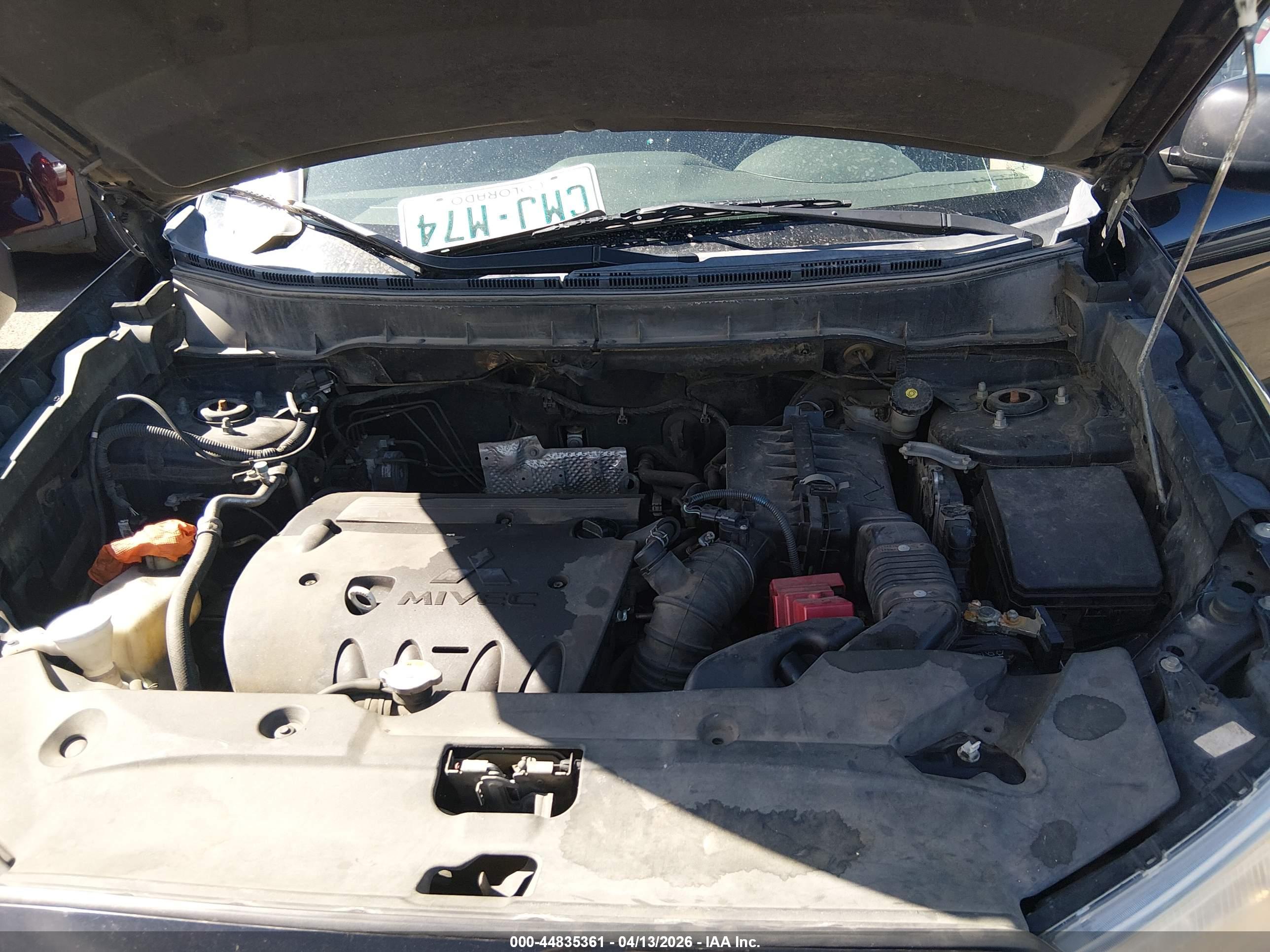 MITSUBISHI OUTLANDER image 10