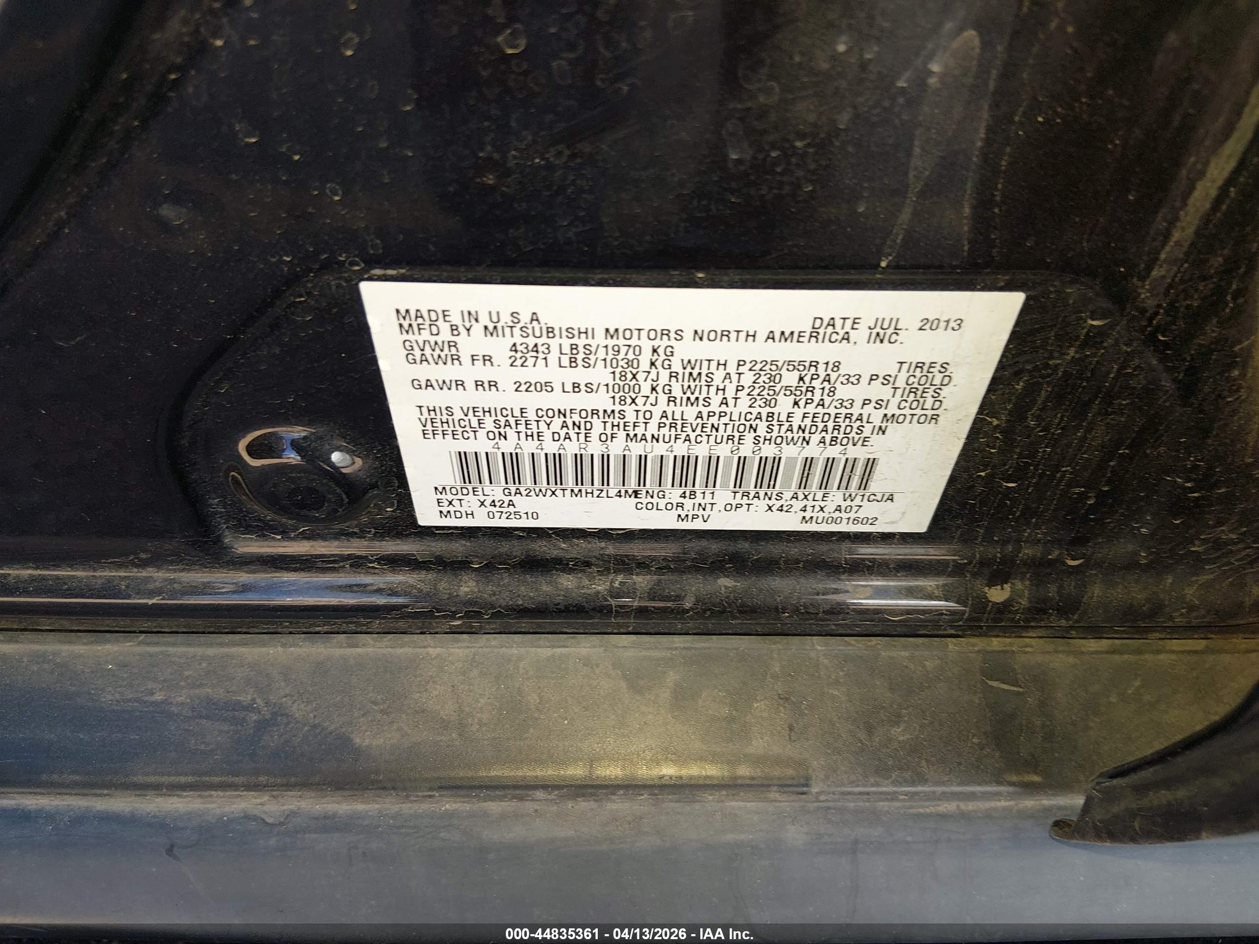MITSUBISHI OUTLANDER image 9