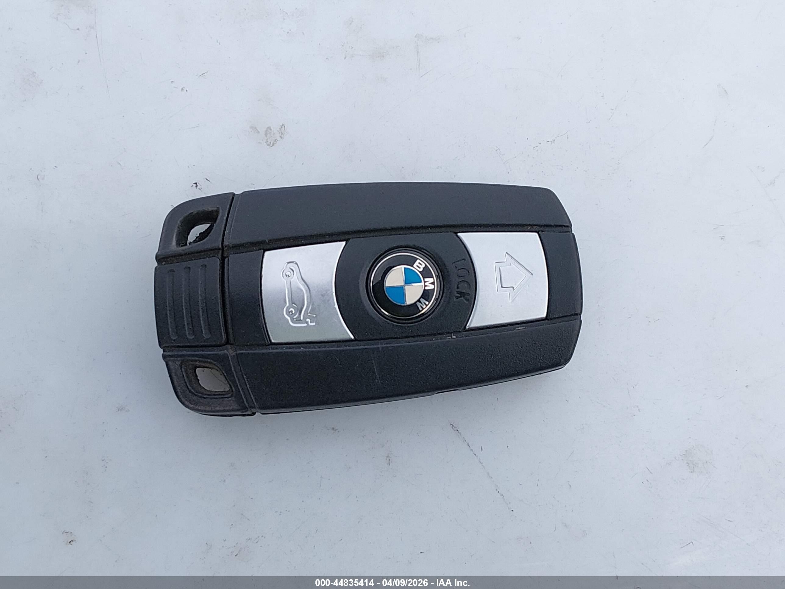 BMW 328I image 11