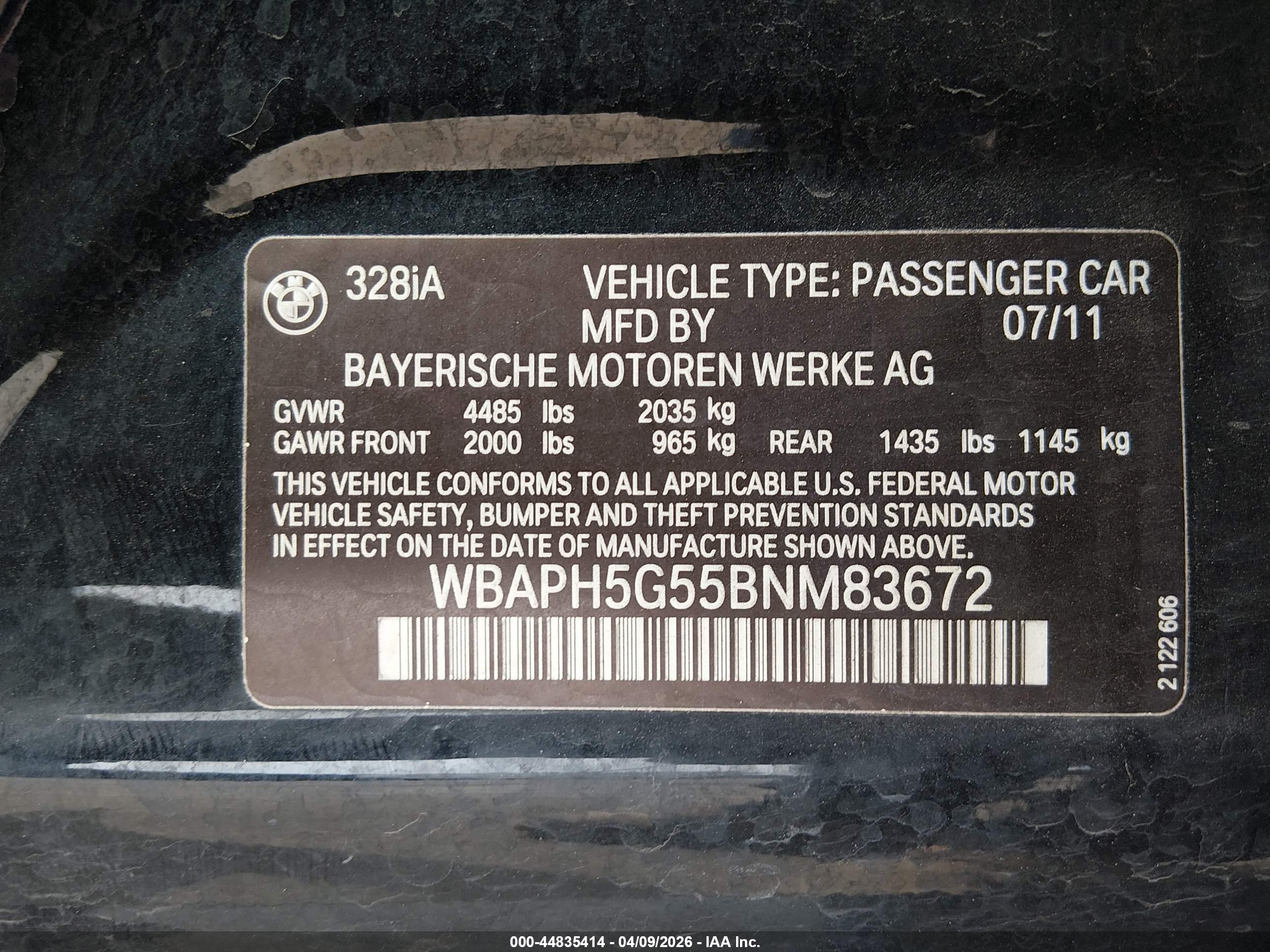BMW 328I image 9