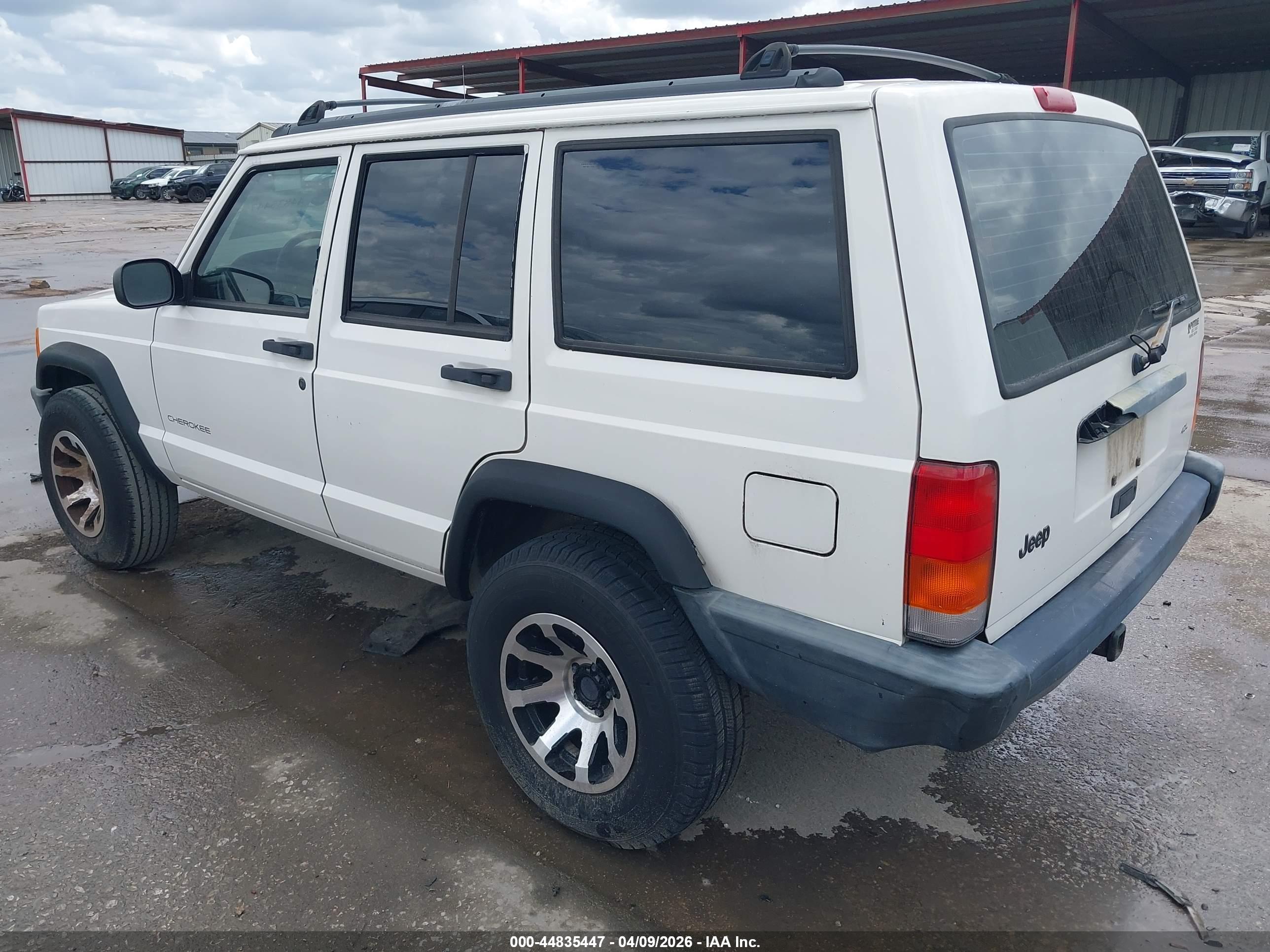 JEEP CHEROKEE image 3