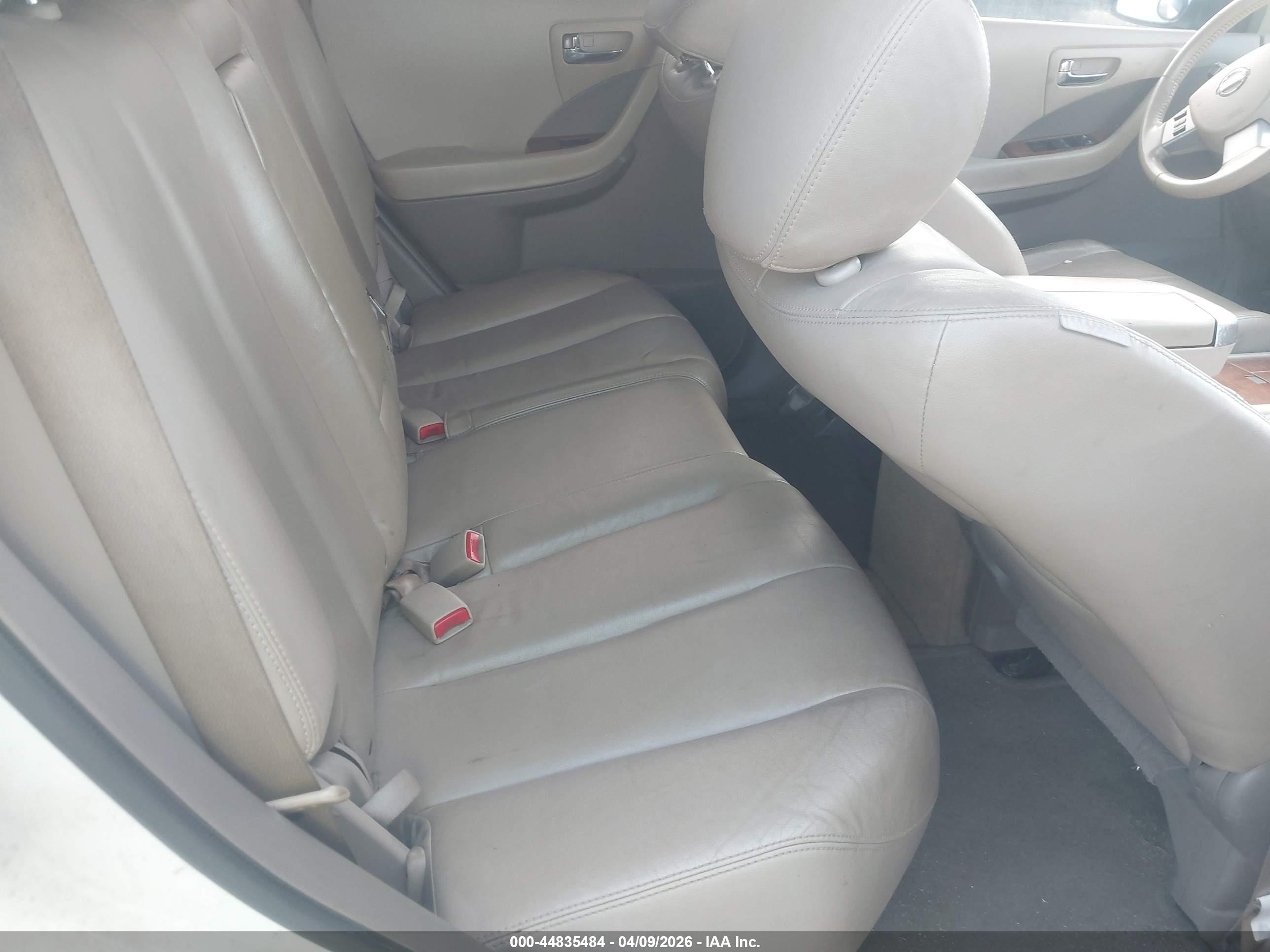 NISSAN MURANO image 8