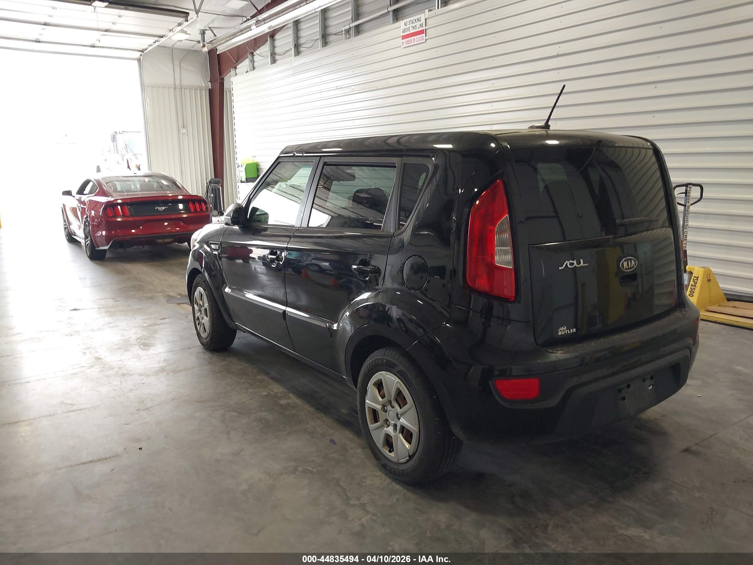 KIA SOUL image 3