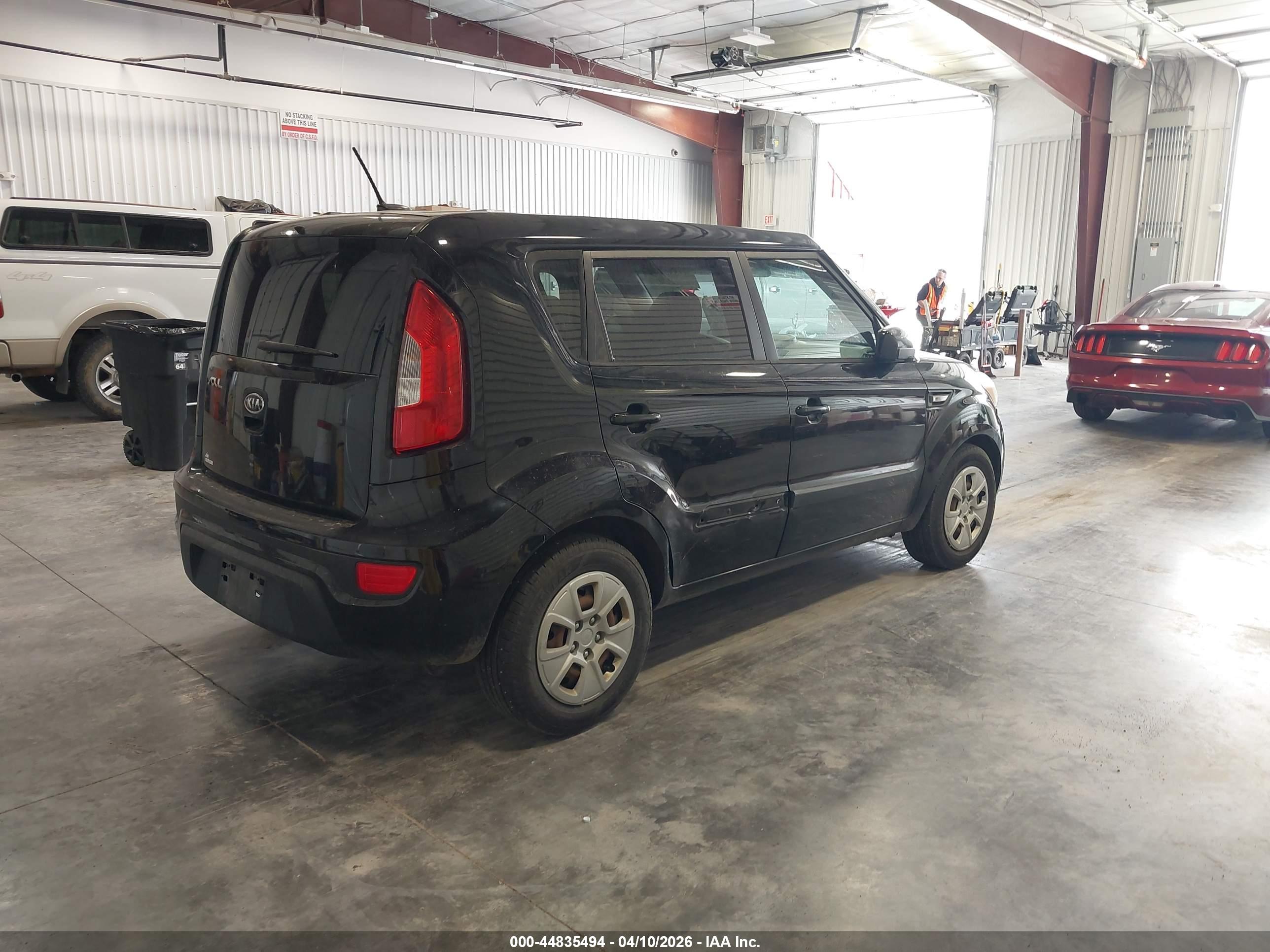 KIA SOUL image 4