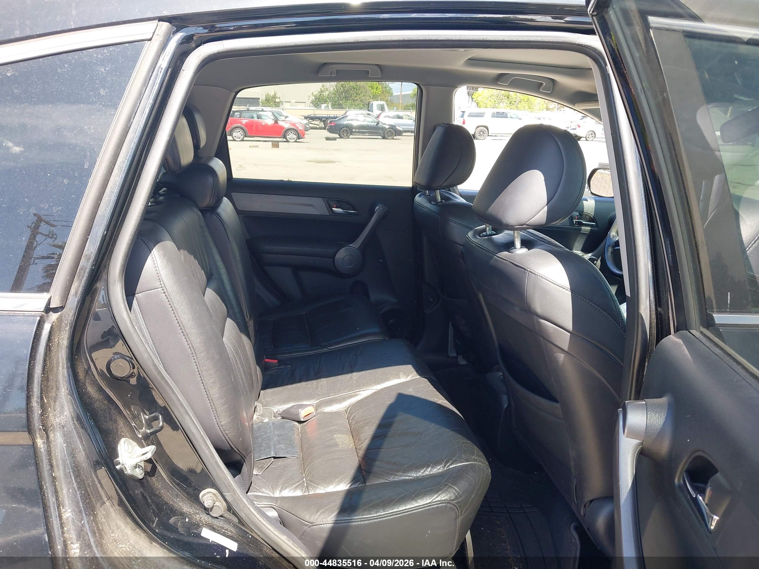 HONDA CR-V image 8