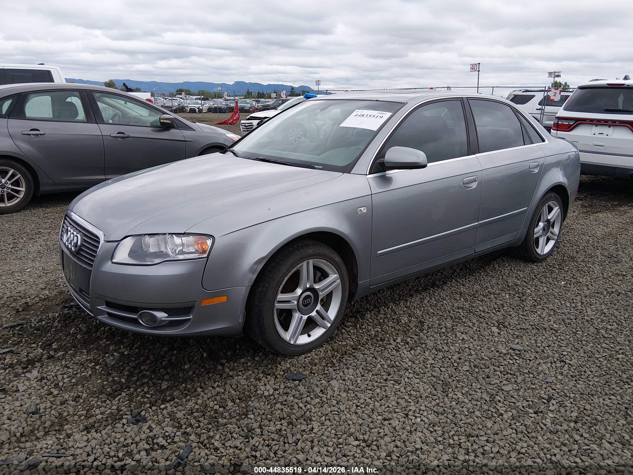 AUDI A4 image 2