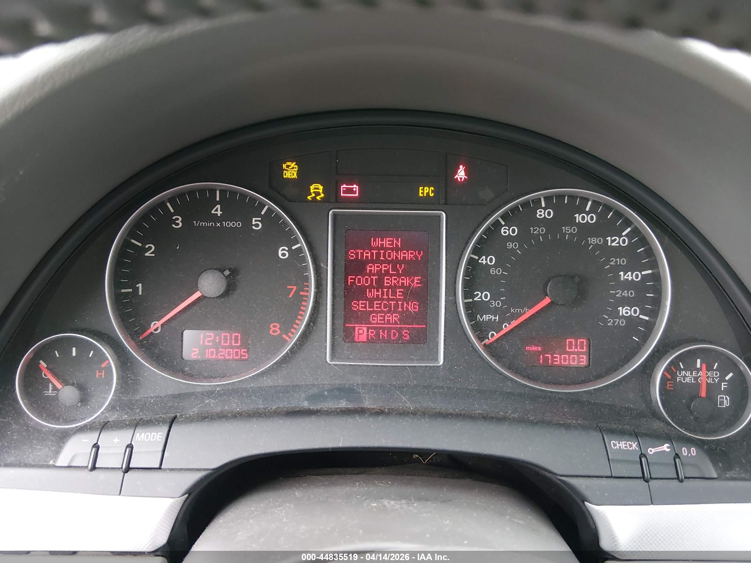 AUDI A4 image 7