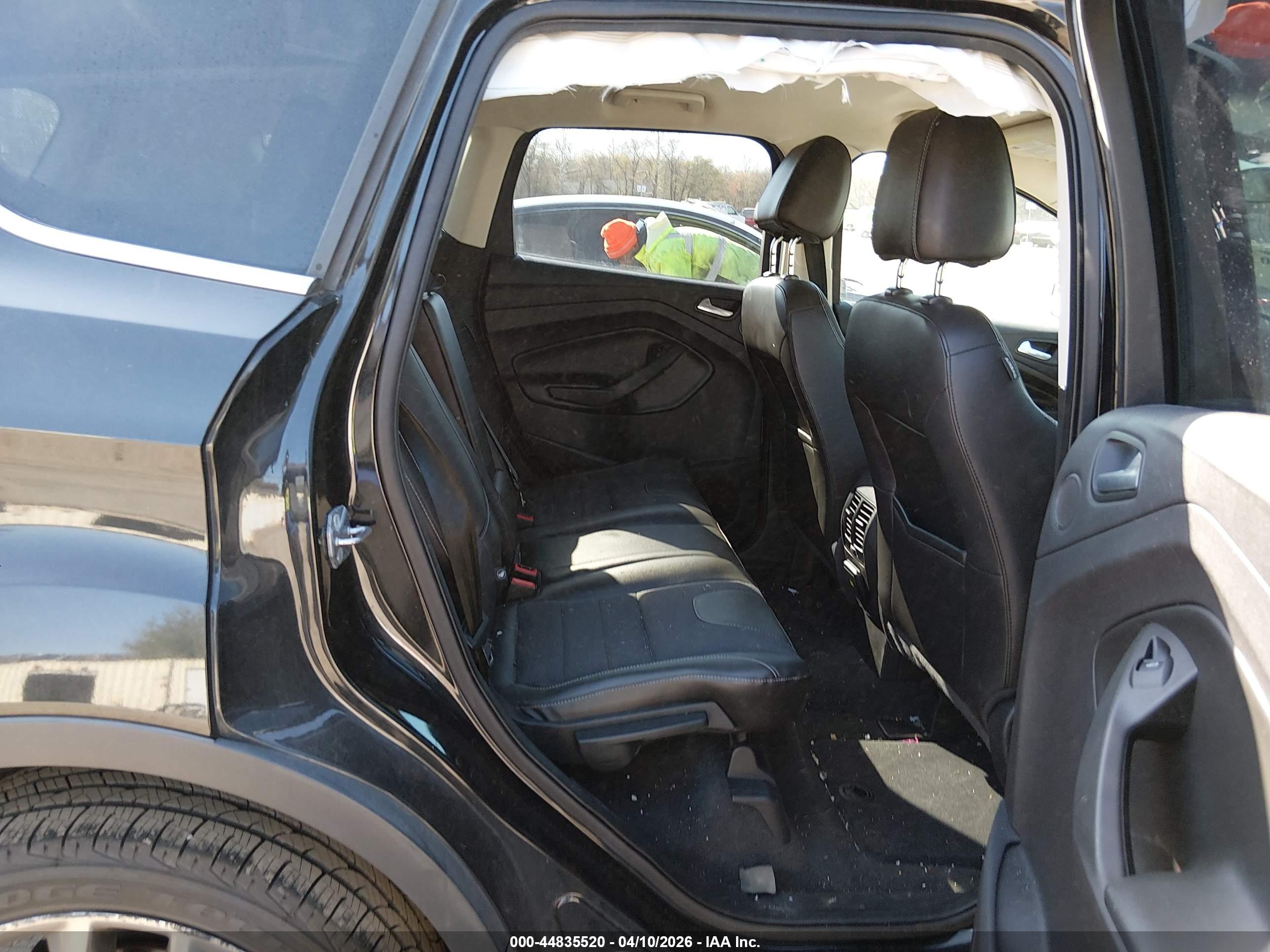 FORD ESCAPE image 8