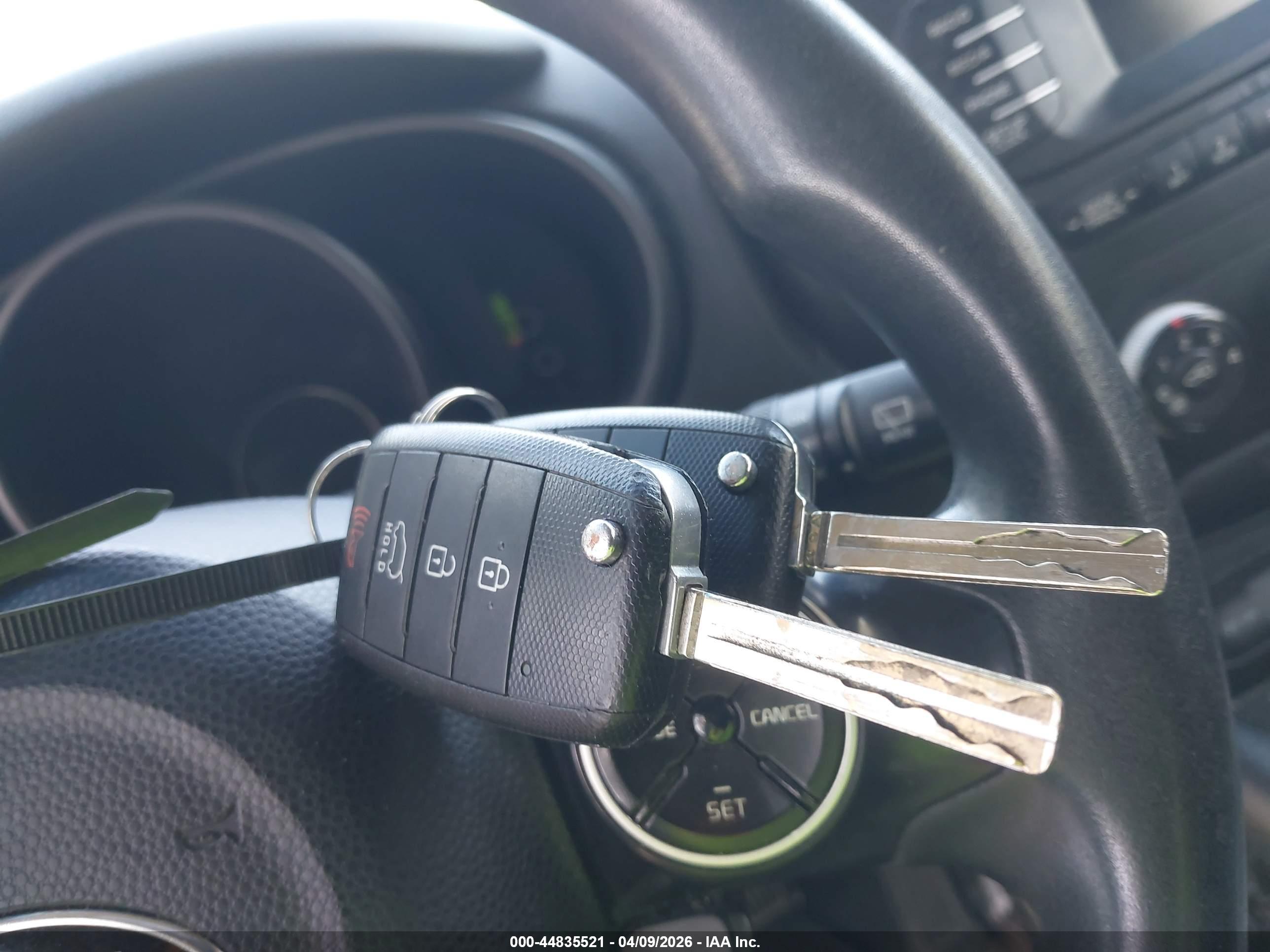 KIA SOUL image 11
