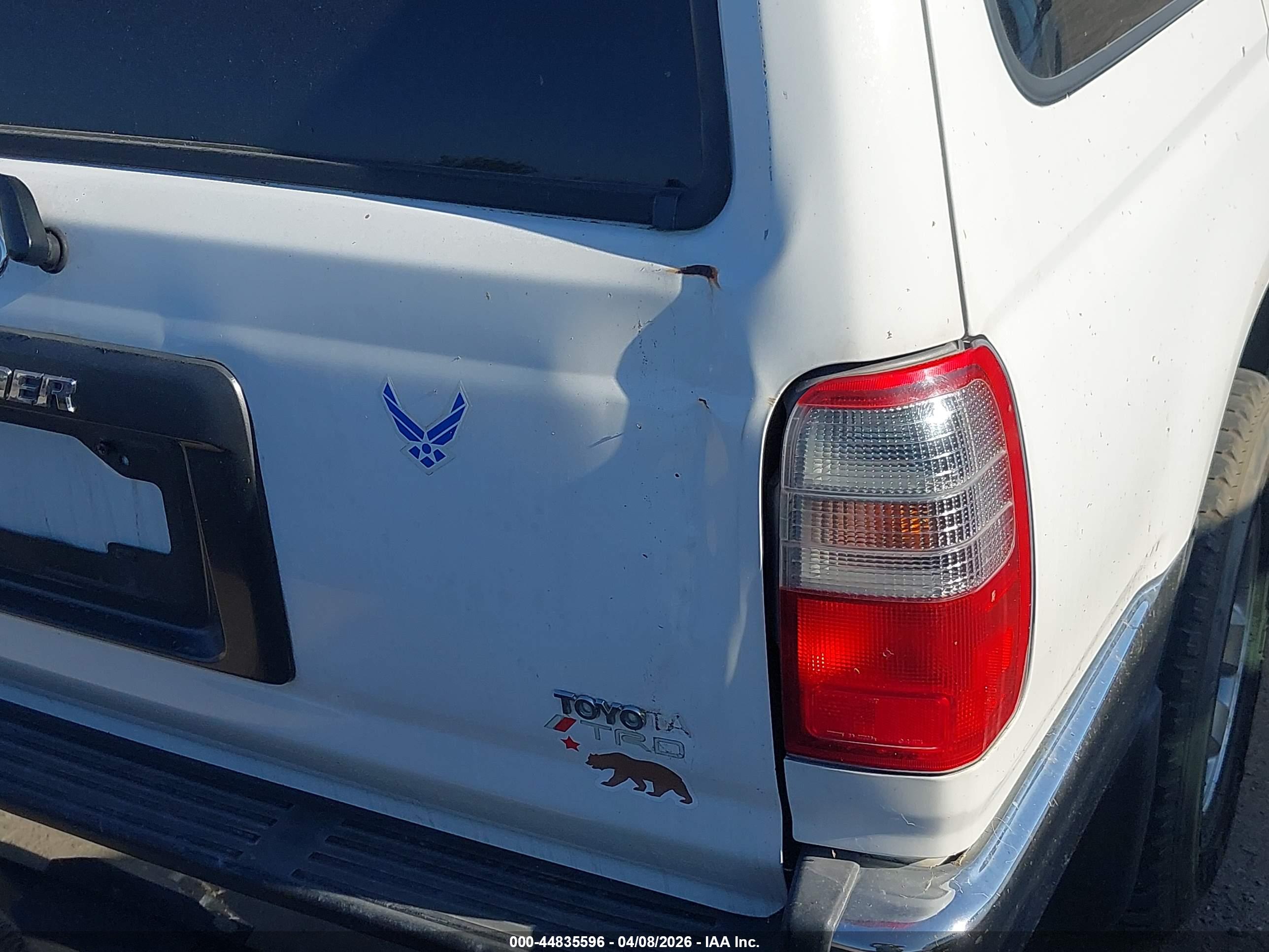 TOYOTA 4RUNNER image 6