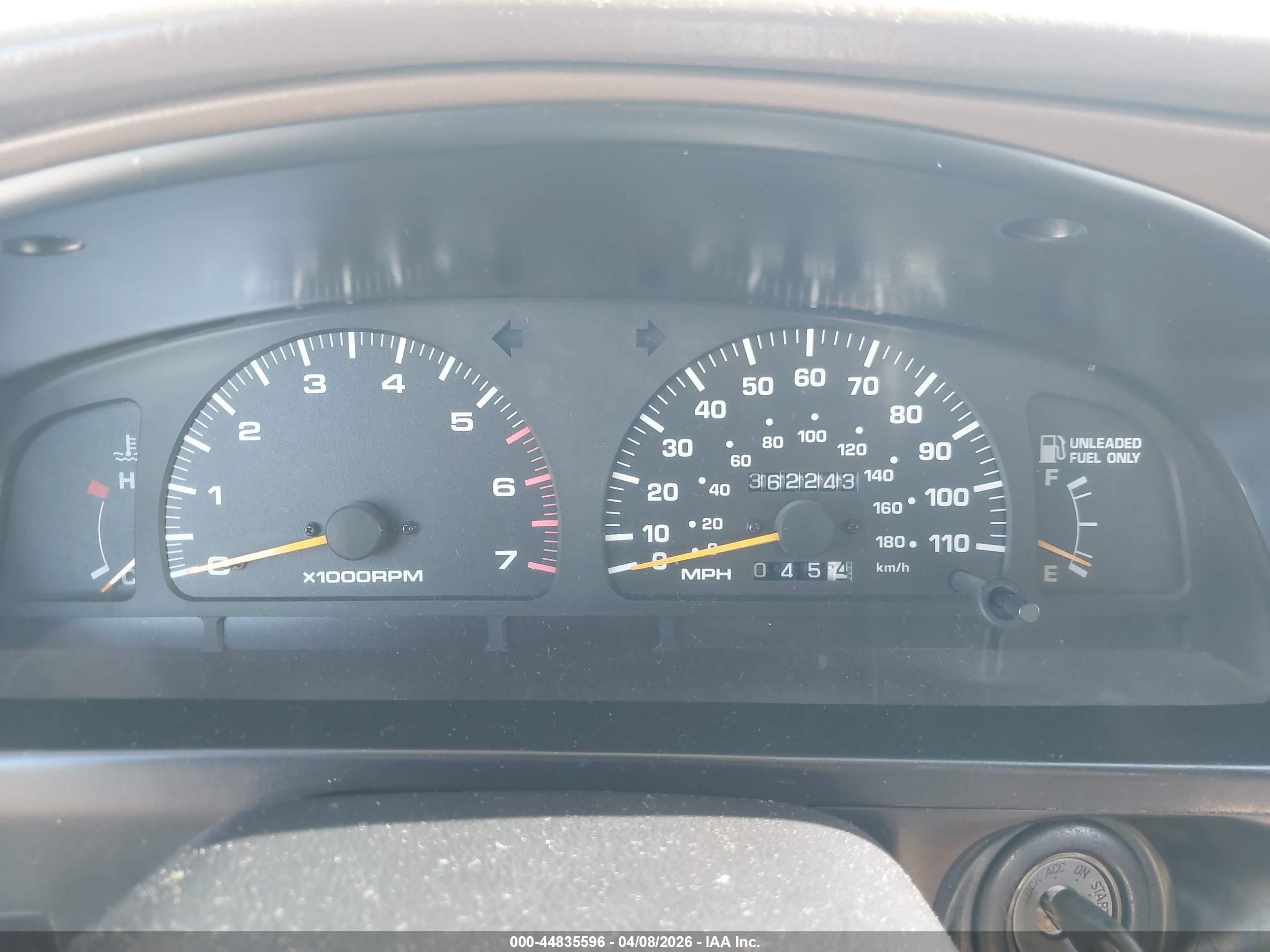 TOYOTA 4RUNNER image 7