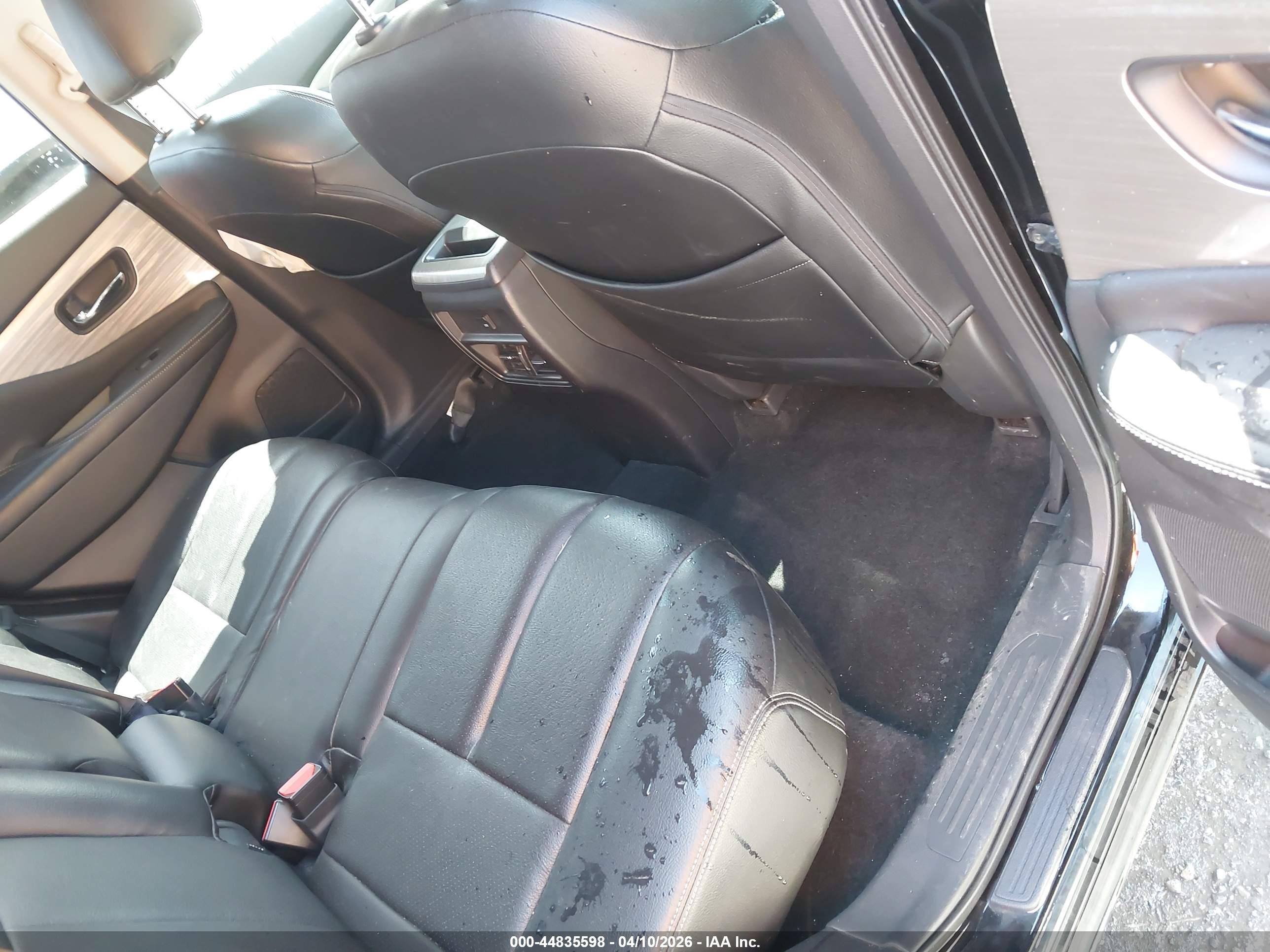 NISSAN MURANO image 8