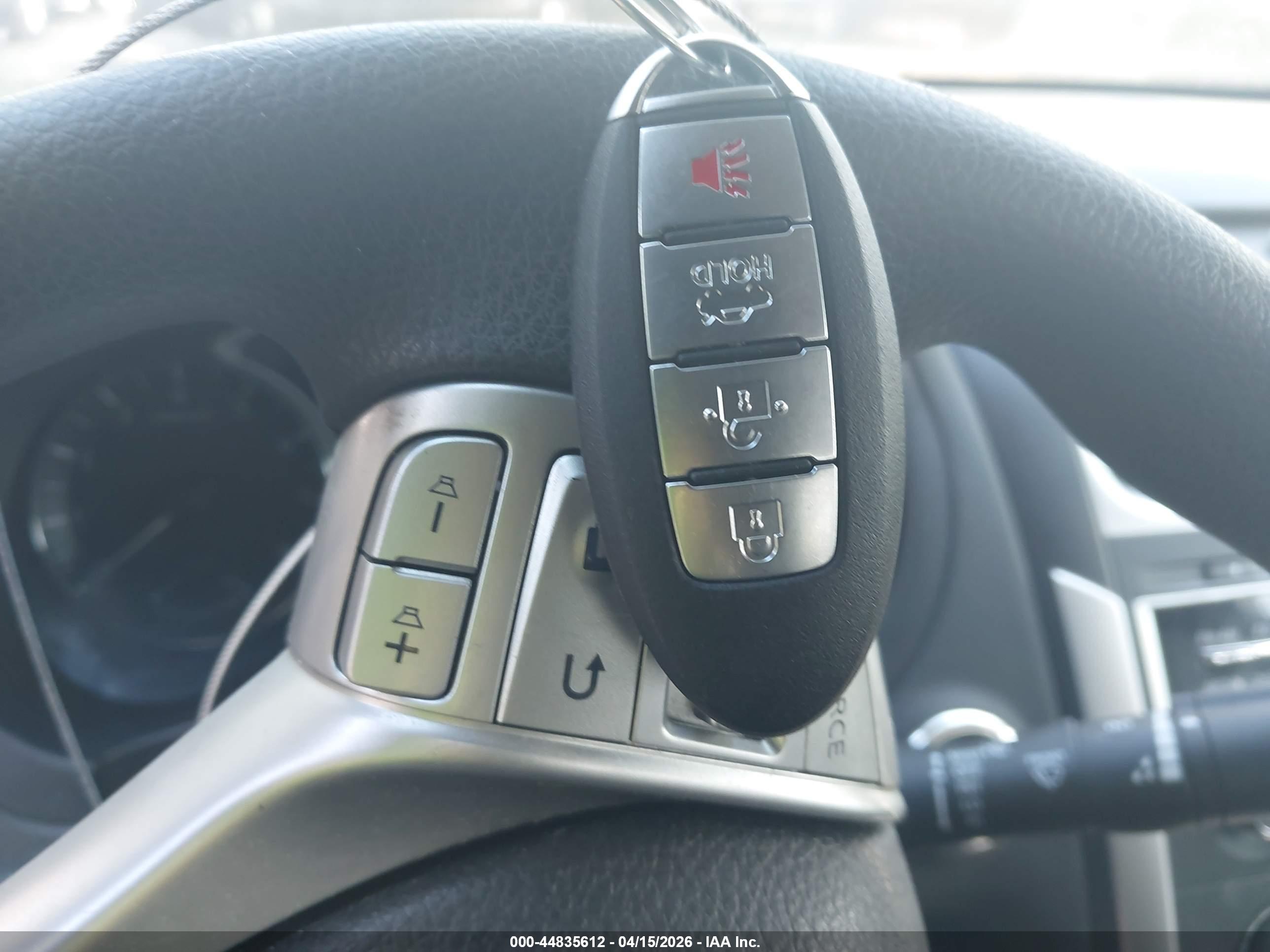 NISSAN ALTIMA image 11
