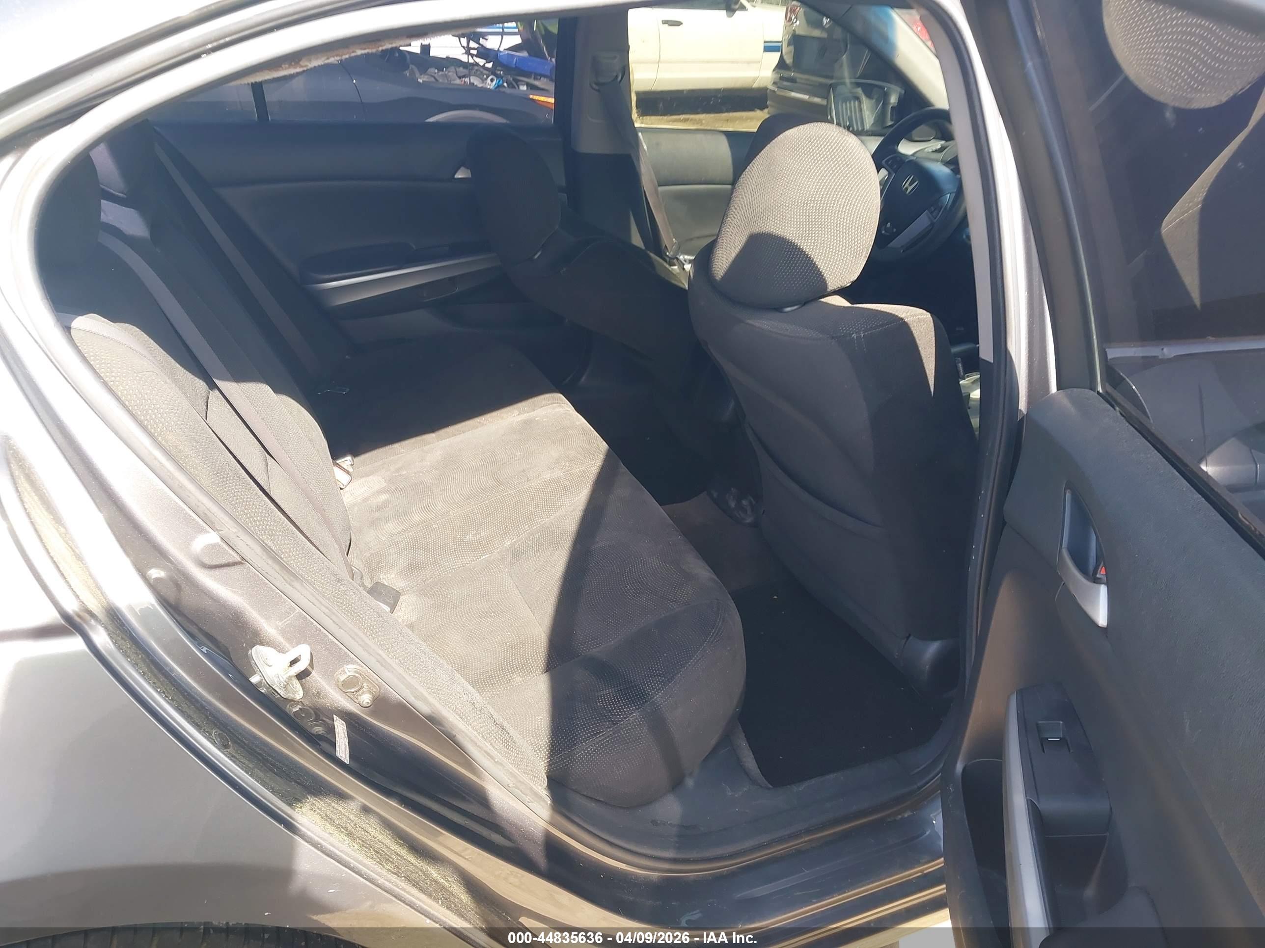 HONDA ACCORD image 8