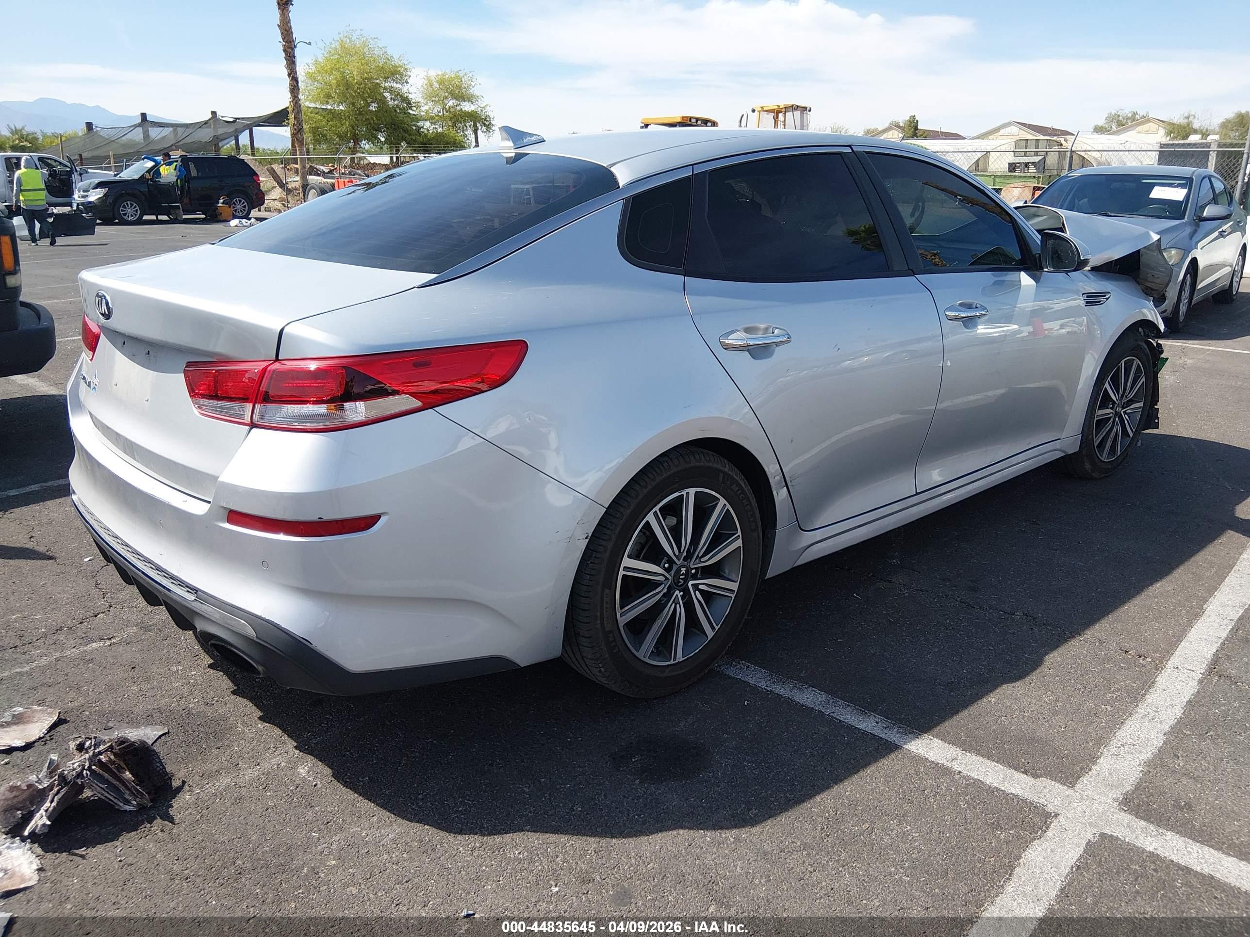 KIA OPTIMA image 4