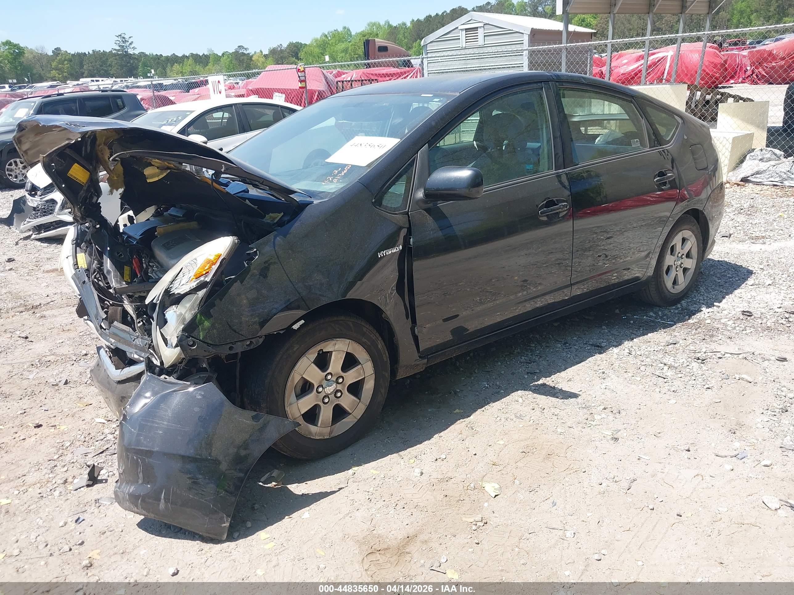 TOYOTA PRIUS image 2