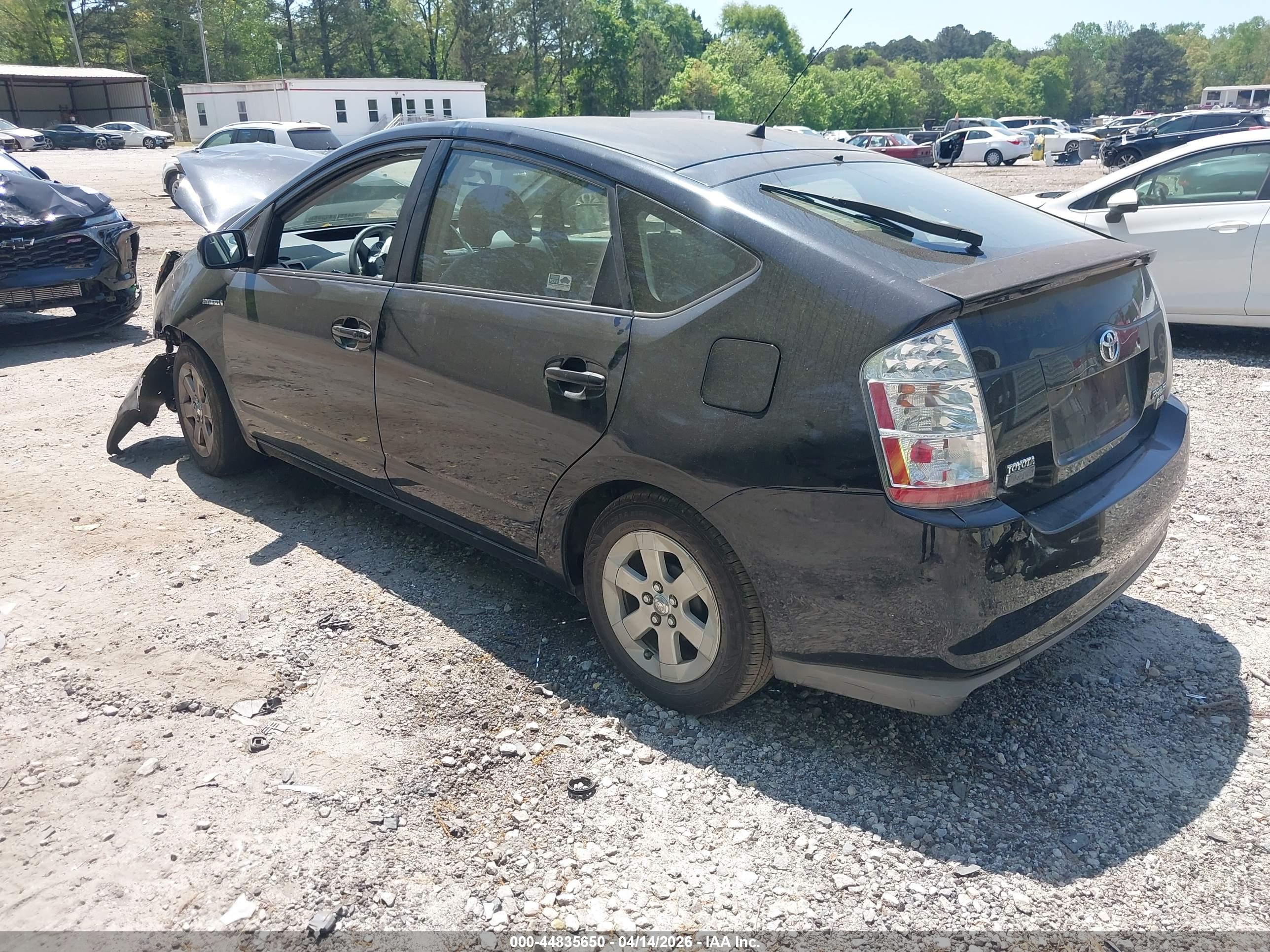 TOYOTA PRIUS image 3