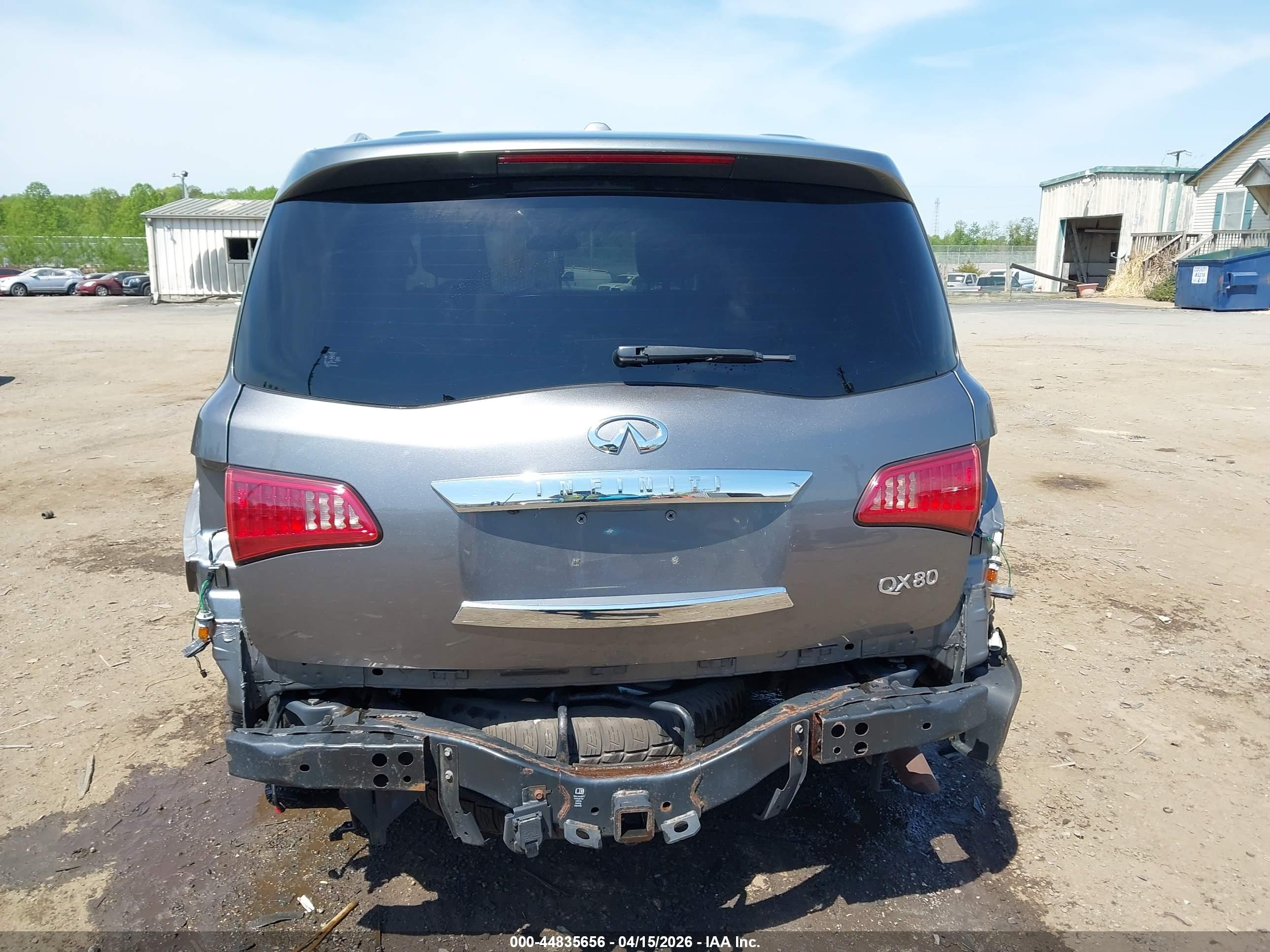 INFINITI QX80 image 6