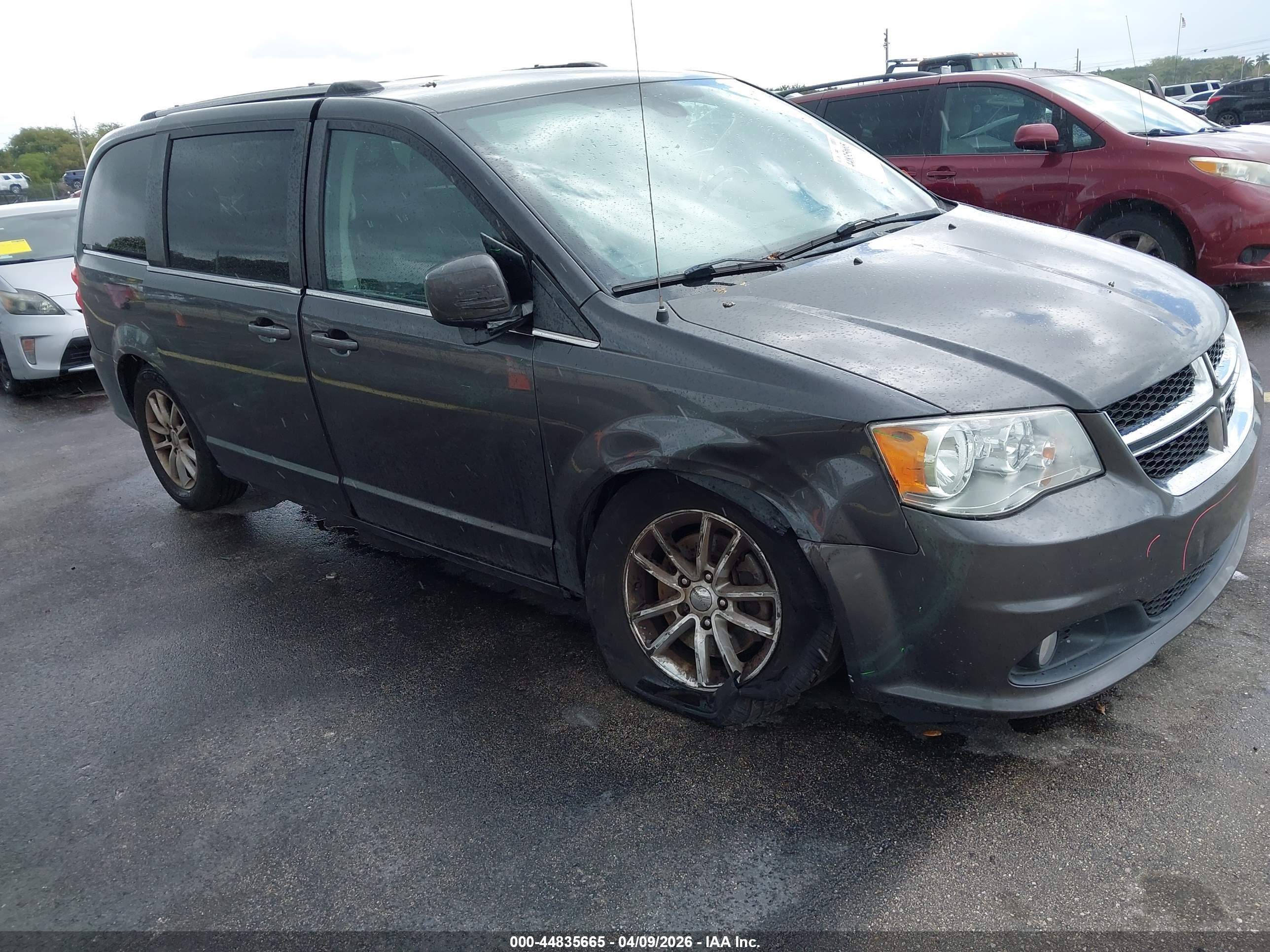 DODGE GRAND image 6