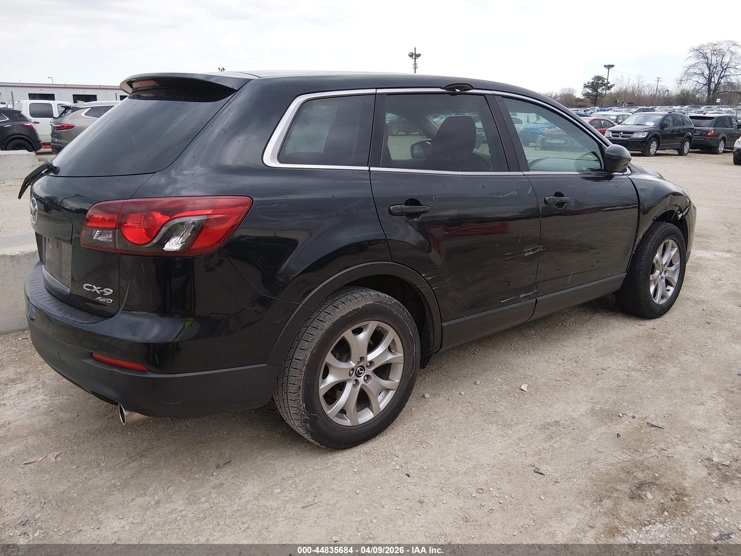 MAZDA CX-9 image 4