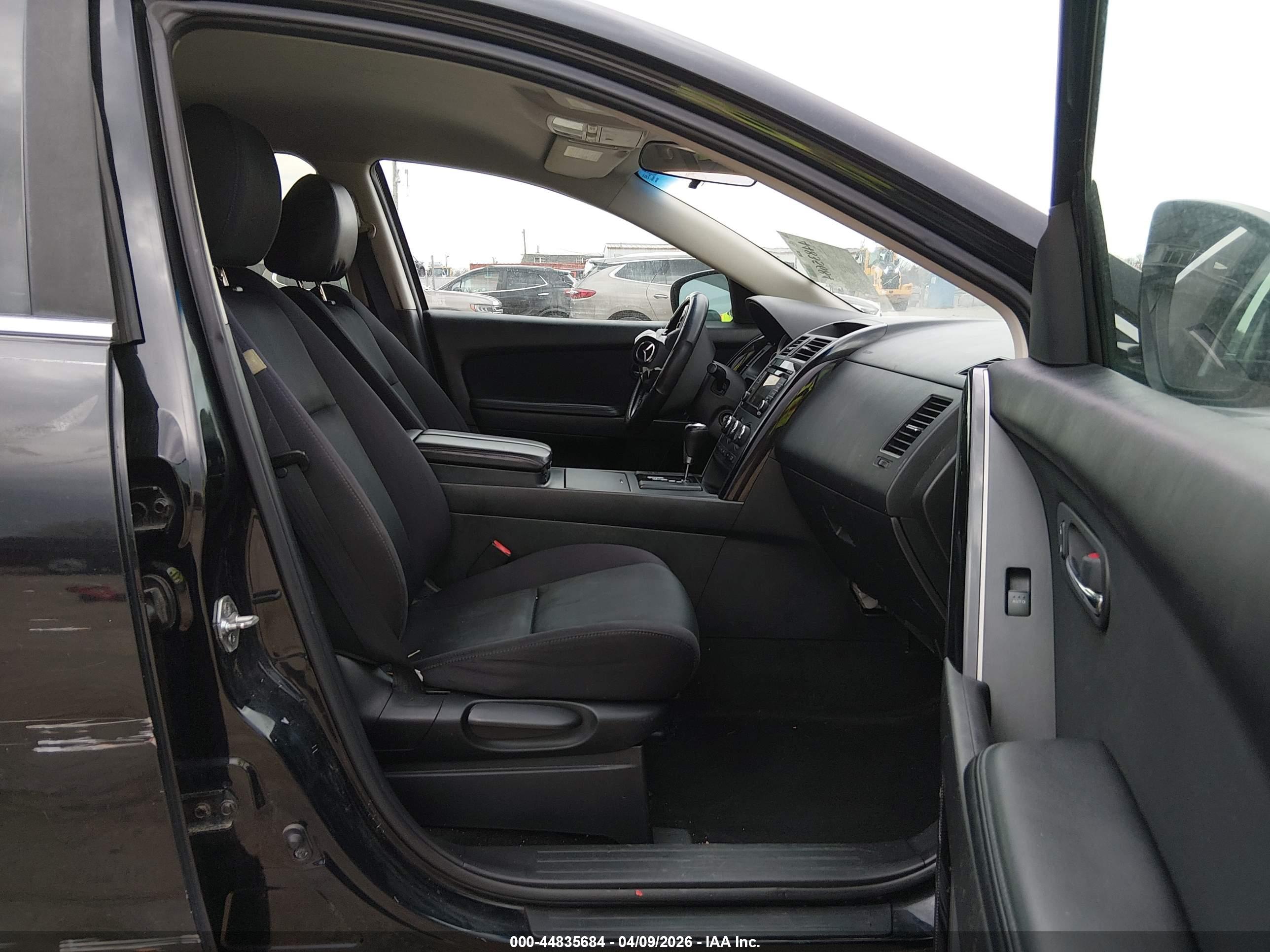 MAZDA CX-9 image 5