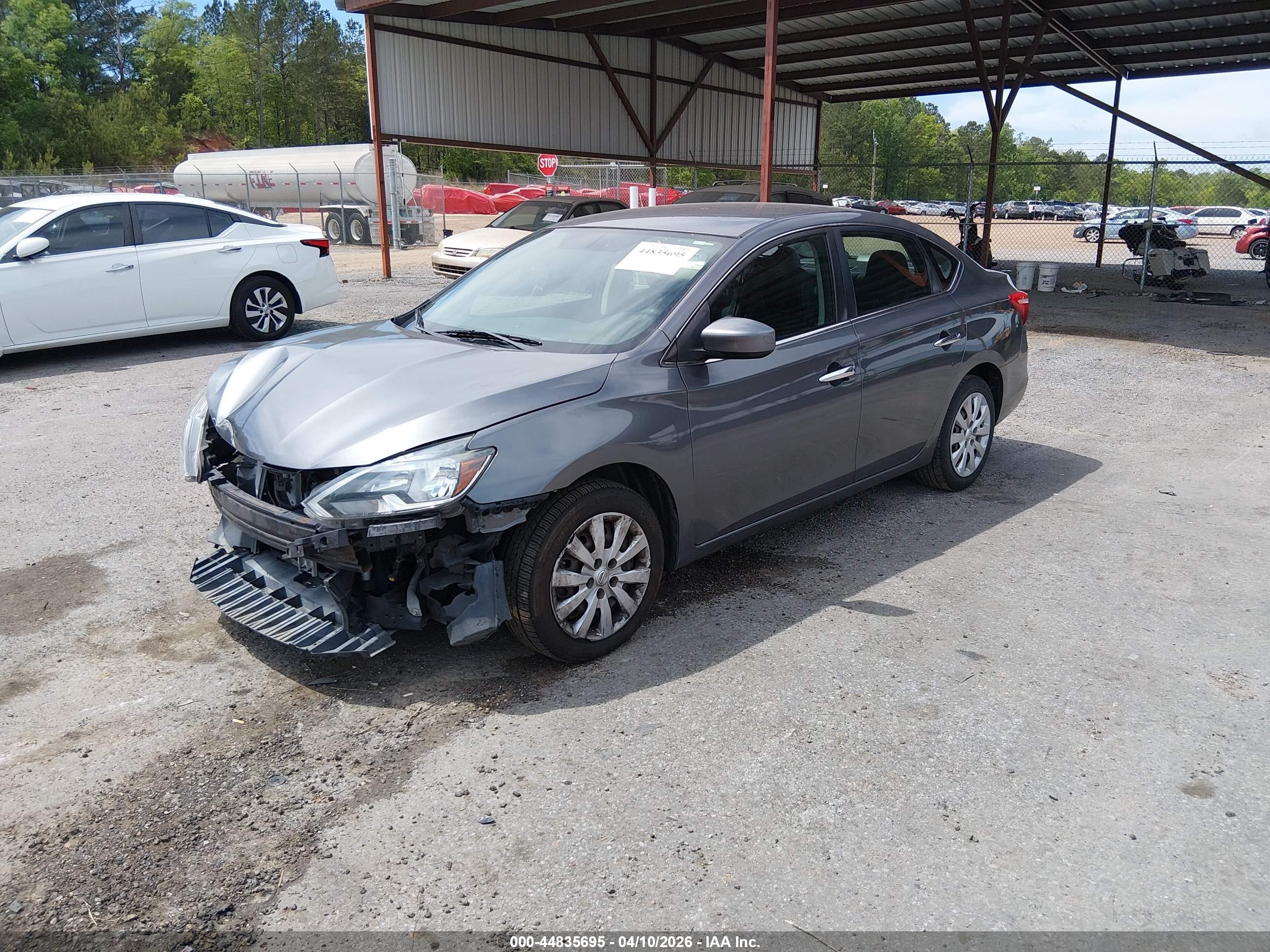 NISSAN SENTRA image 2
